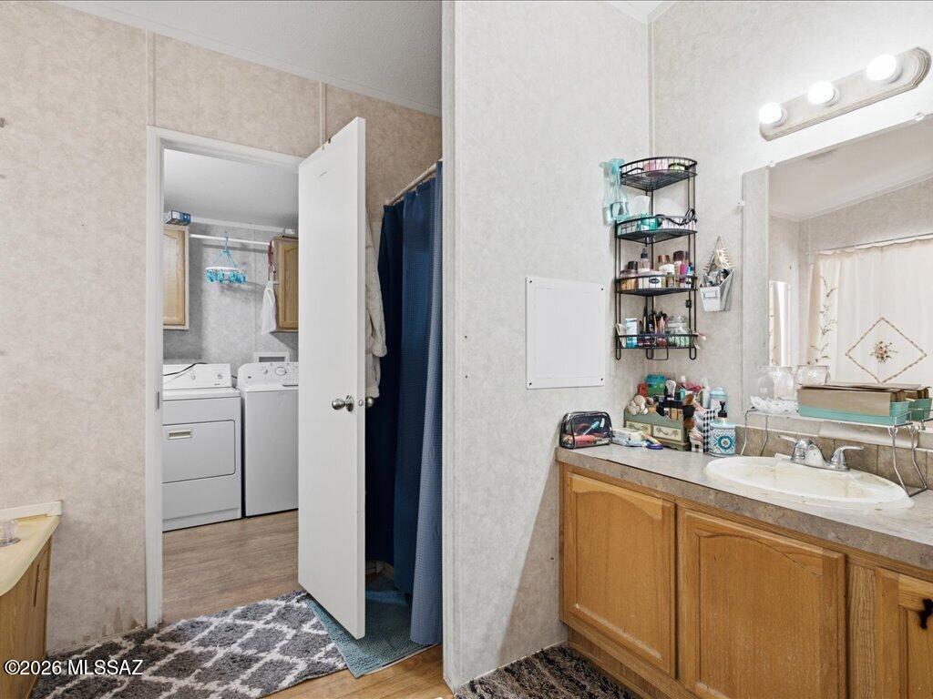 Country Club Terrace (1-108) - Residential