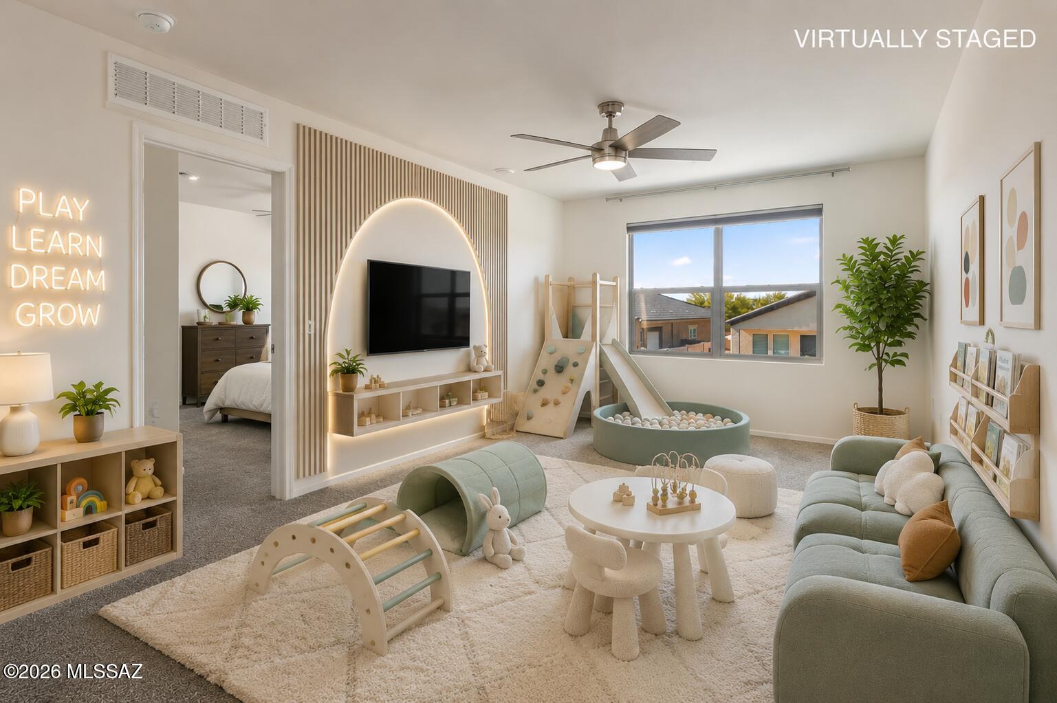 Saguaro Bloom - Residential