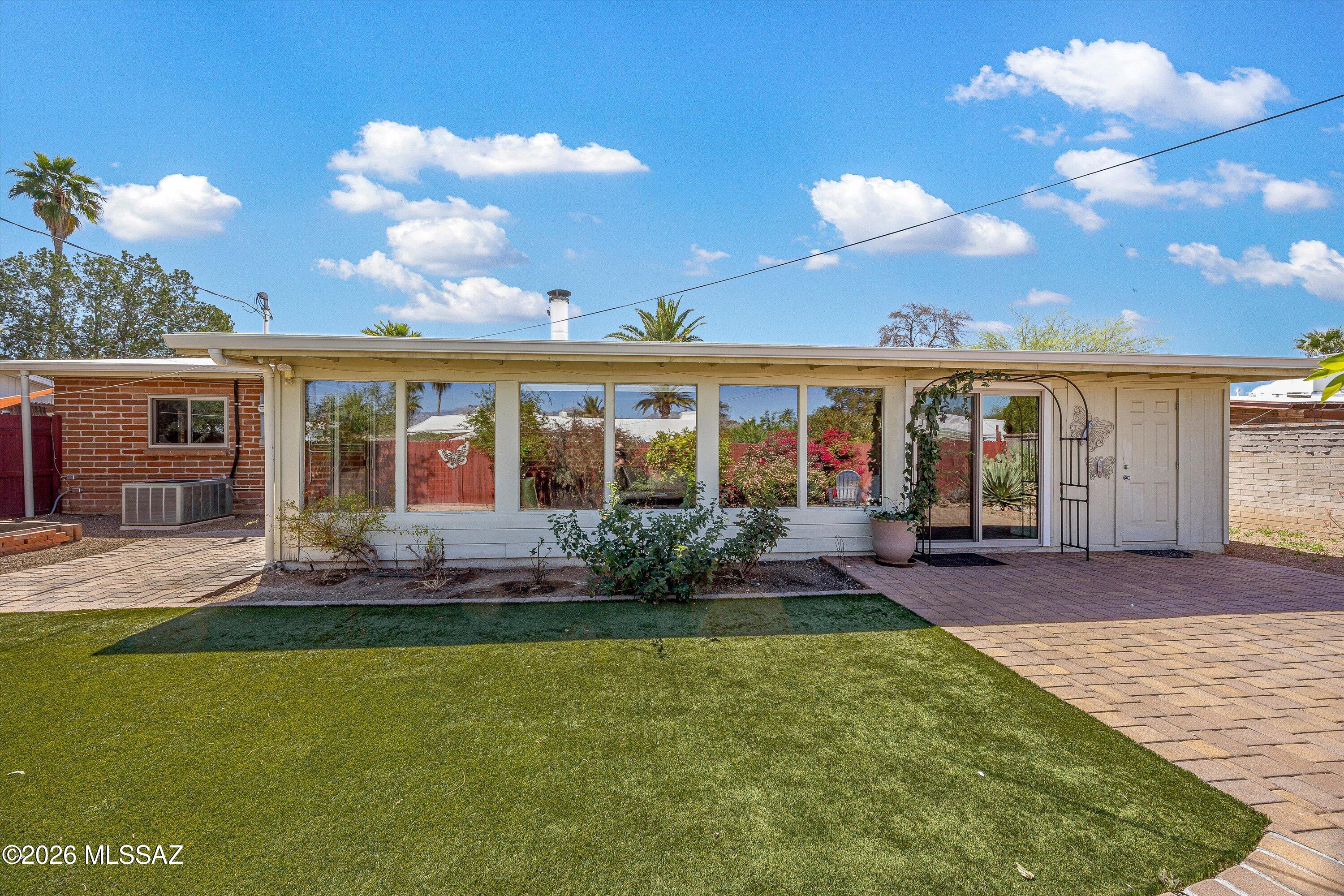 San Fernando Village - Residential