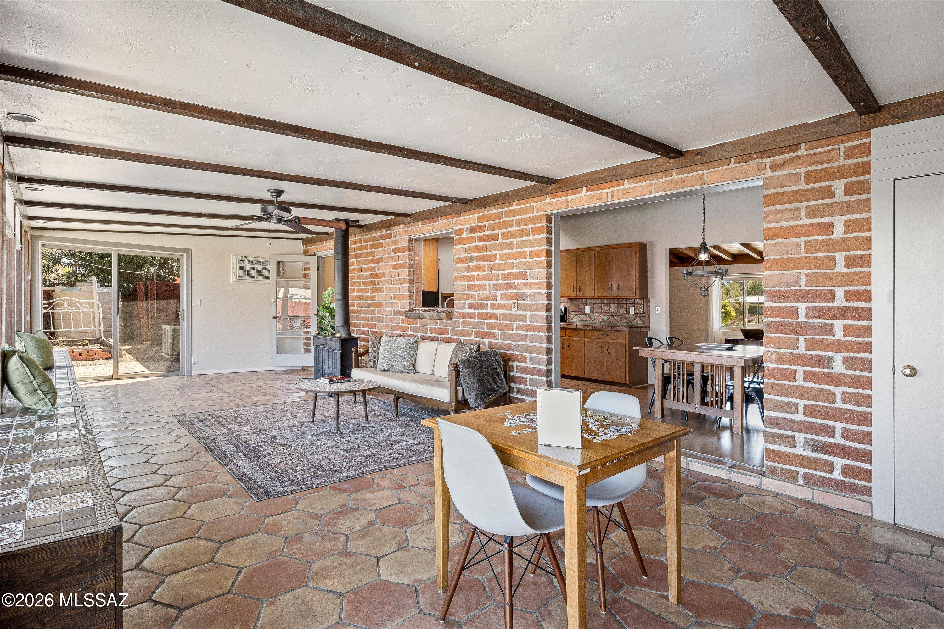 San Fernando Village - Residential