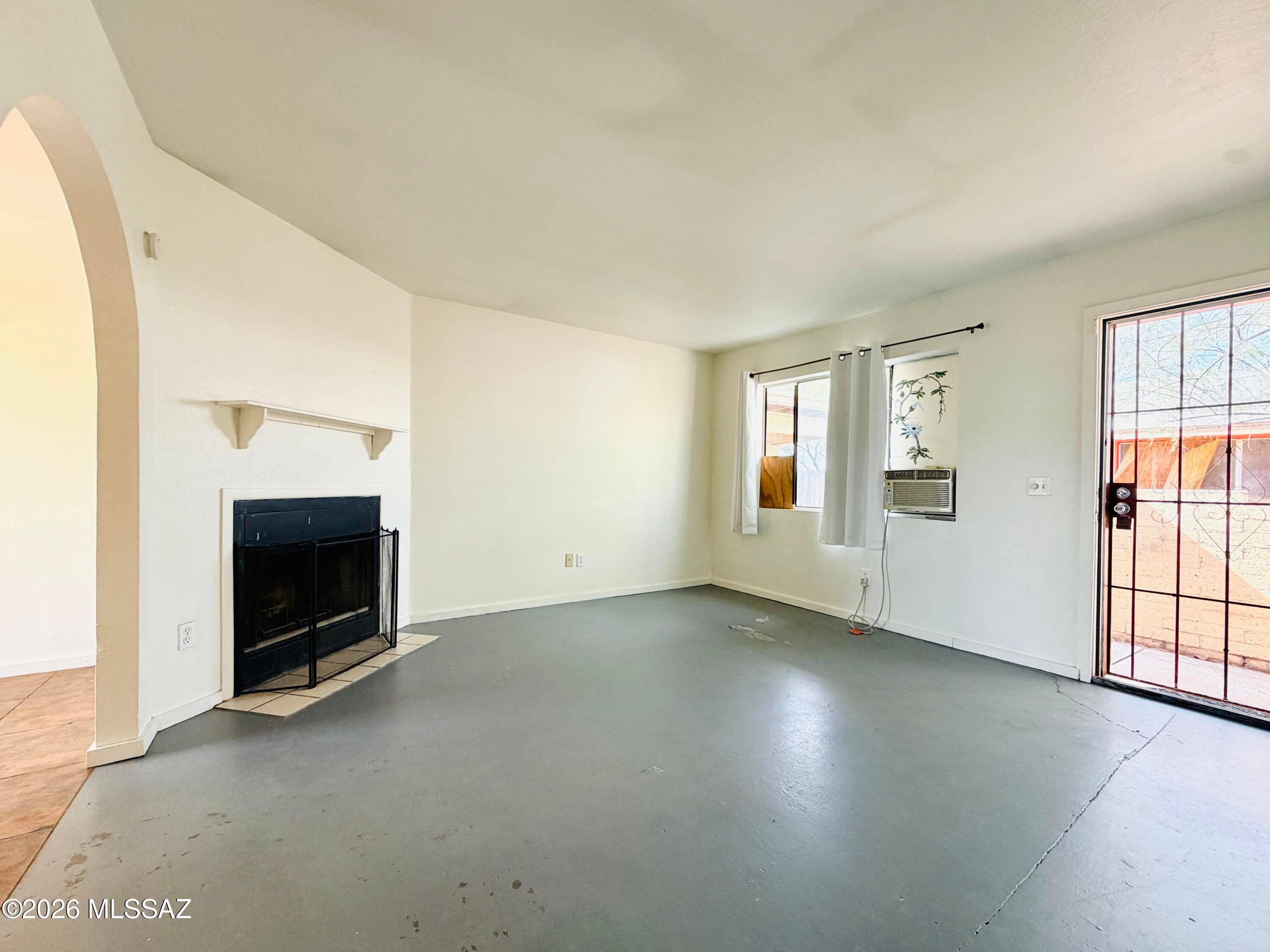 Catalina Poultry Acres NO 3 - Residential Lease