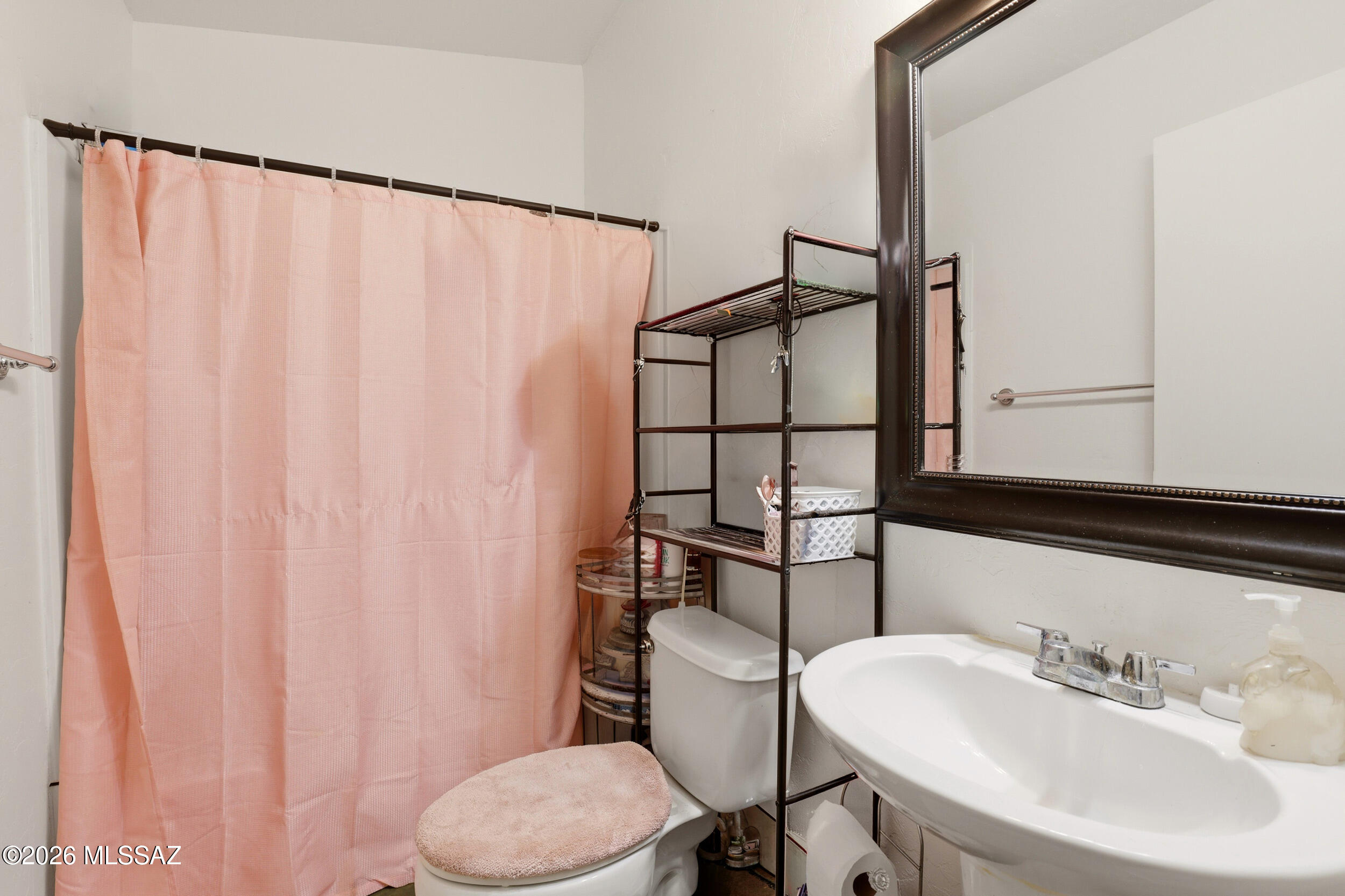 Balboa Casitas (1-15) - Residential