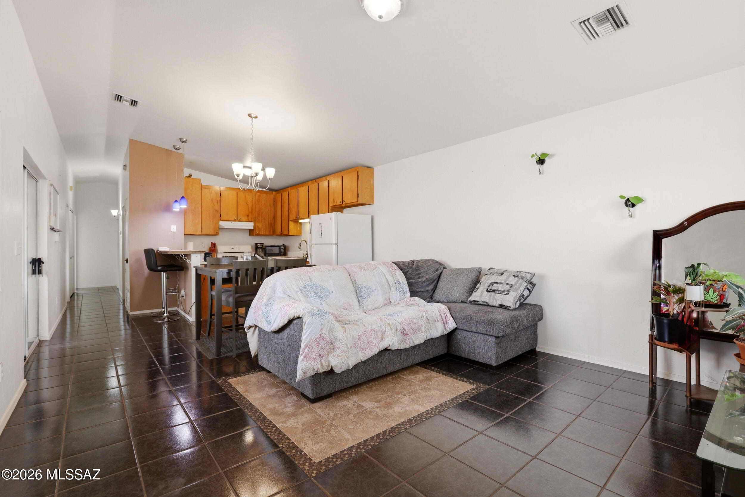 Balboa Casitas (1-15) - Residential
