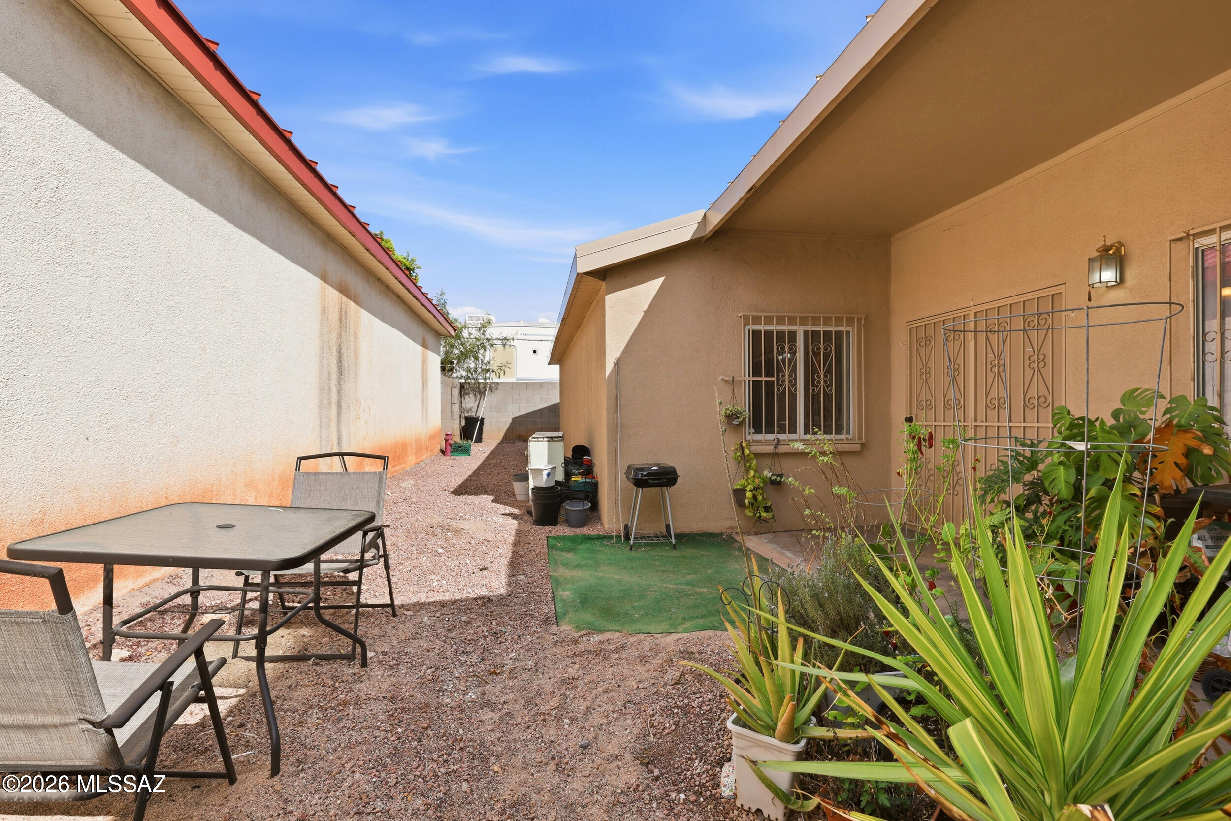 Balboa Casitas (1-15) - Residential