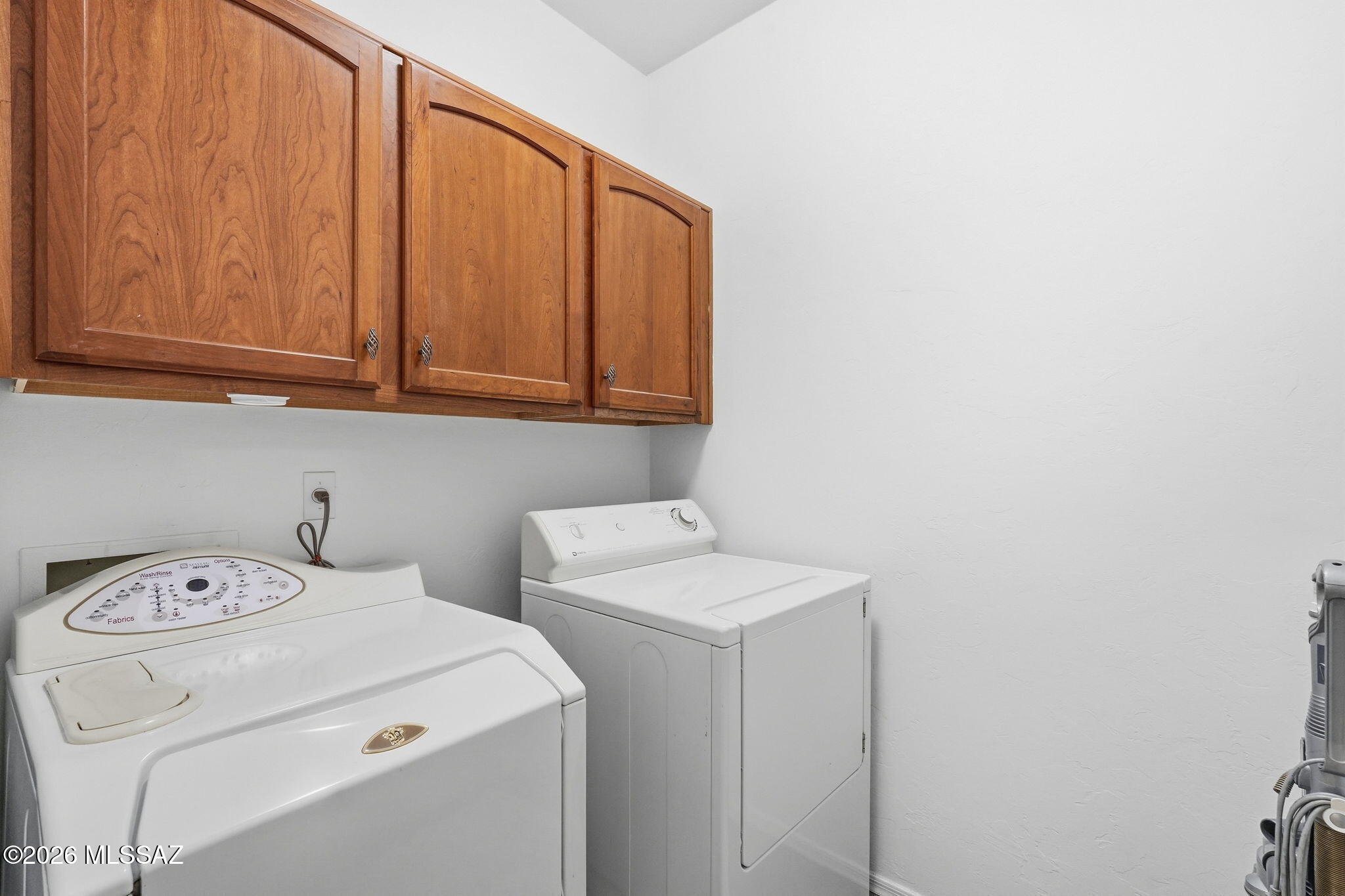 Continental Reserve Blk. 15 (1-66) - Residential