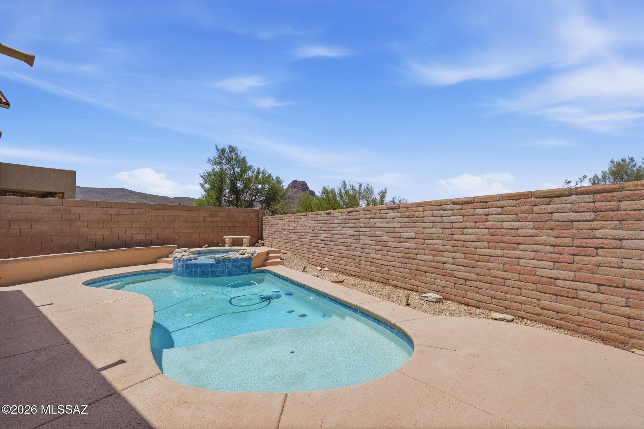 Continental Reserve Blk. 15 (1-66) - Residential