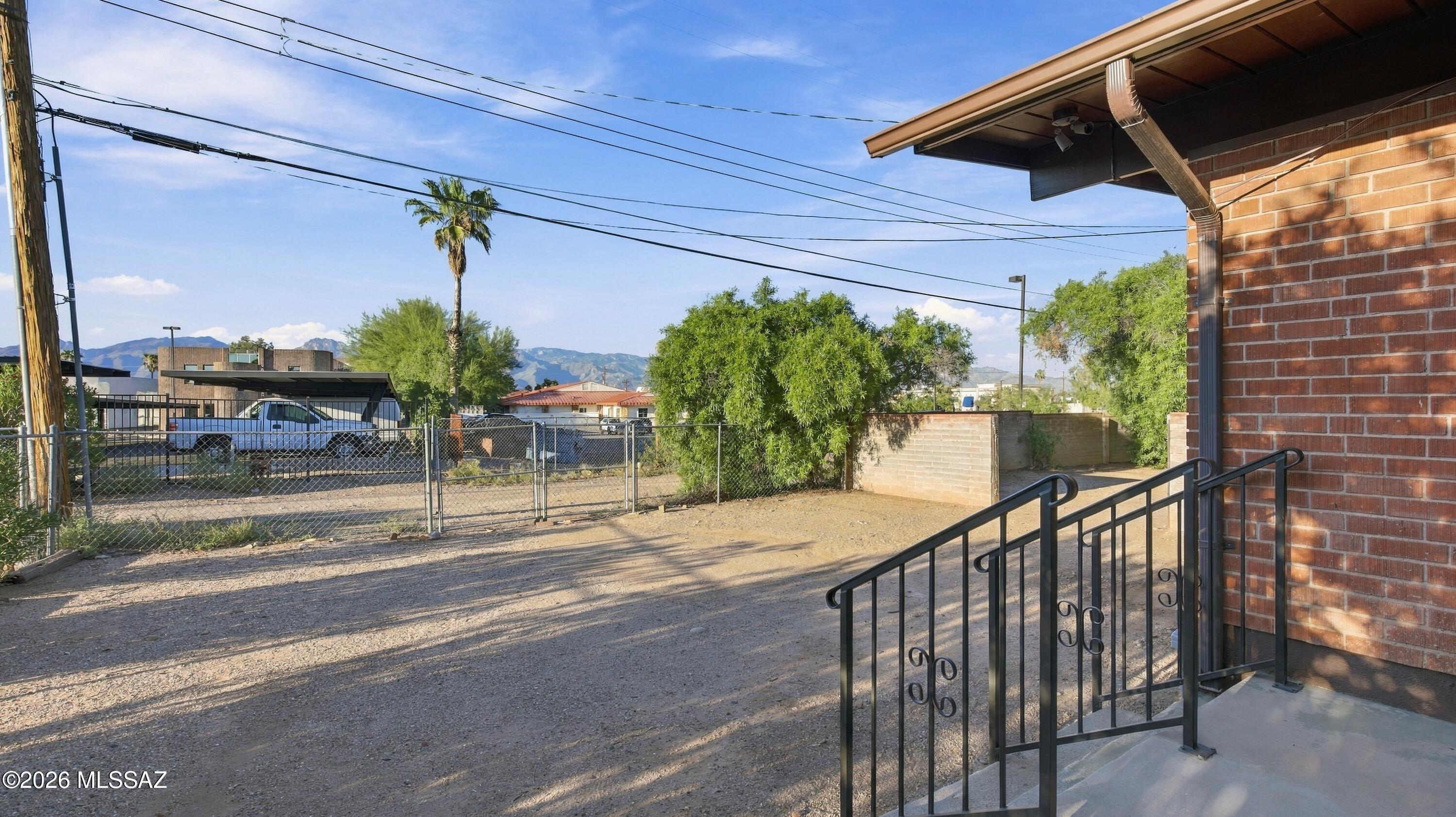Vista Del Sahuaro - Residential
