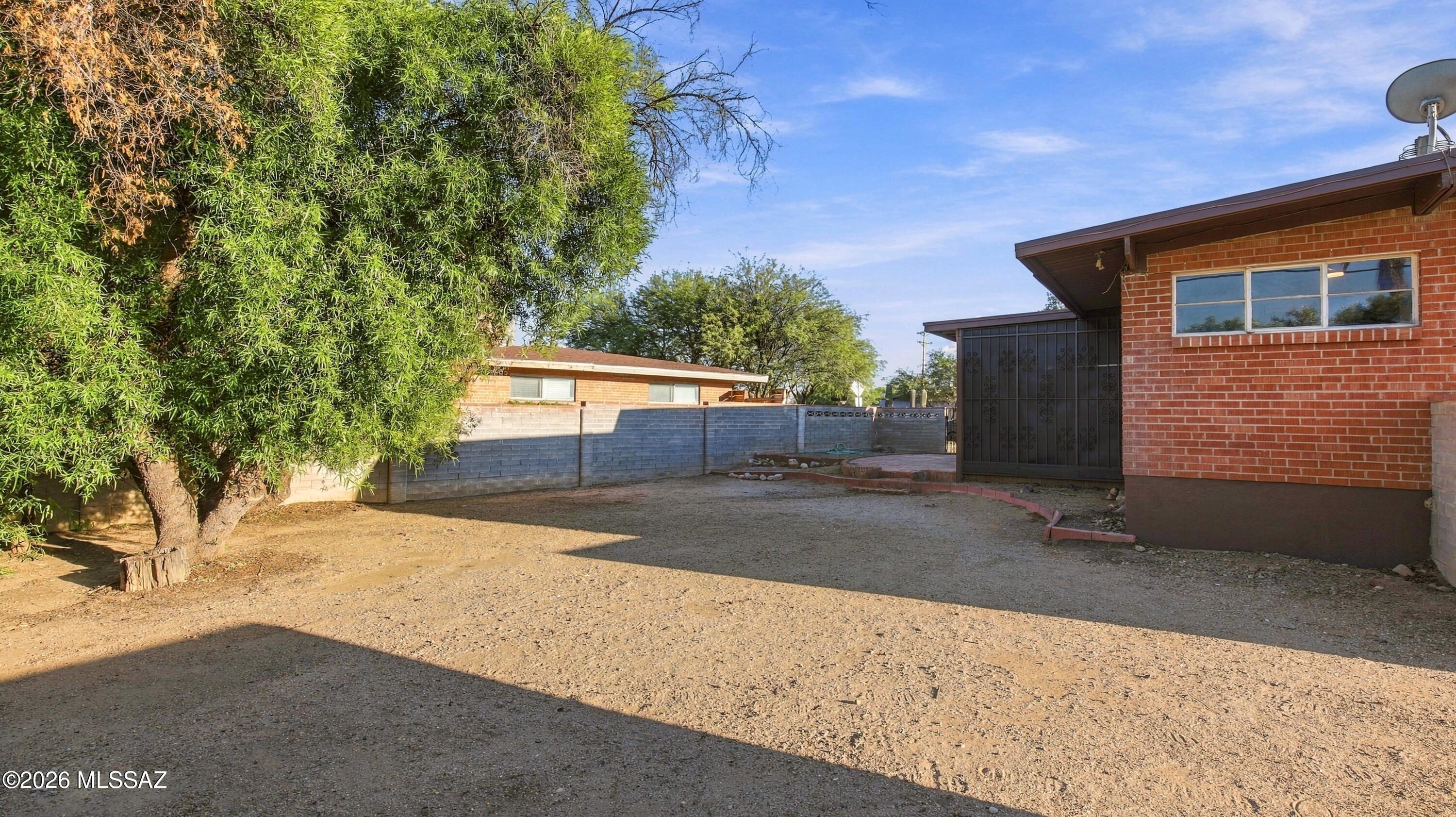Vista Del Sahuaro - Residential