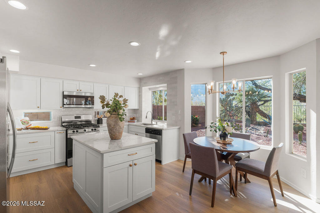 Catalina Shadows Estates (69-540) - Residential