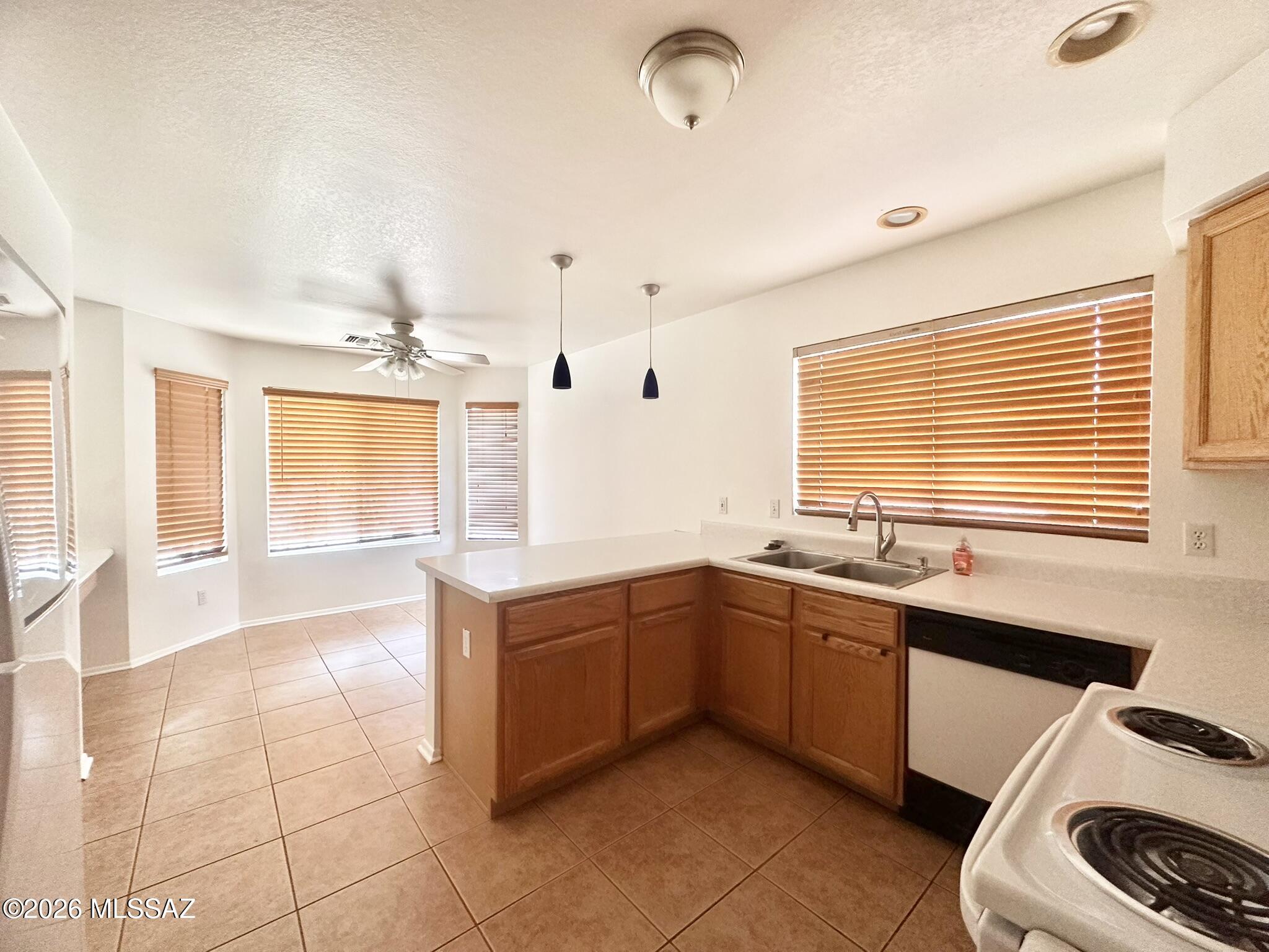 Silver Pass PH. III (396-469) - Residential Lease