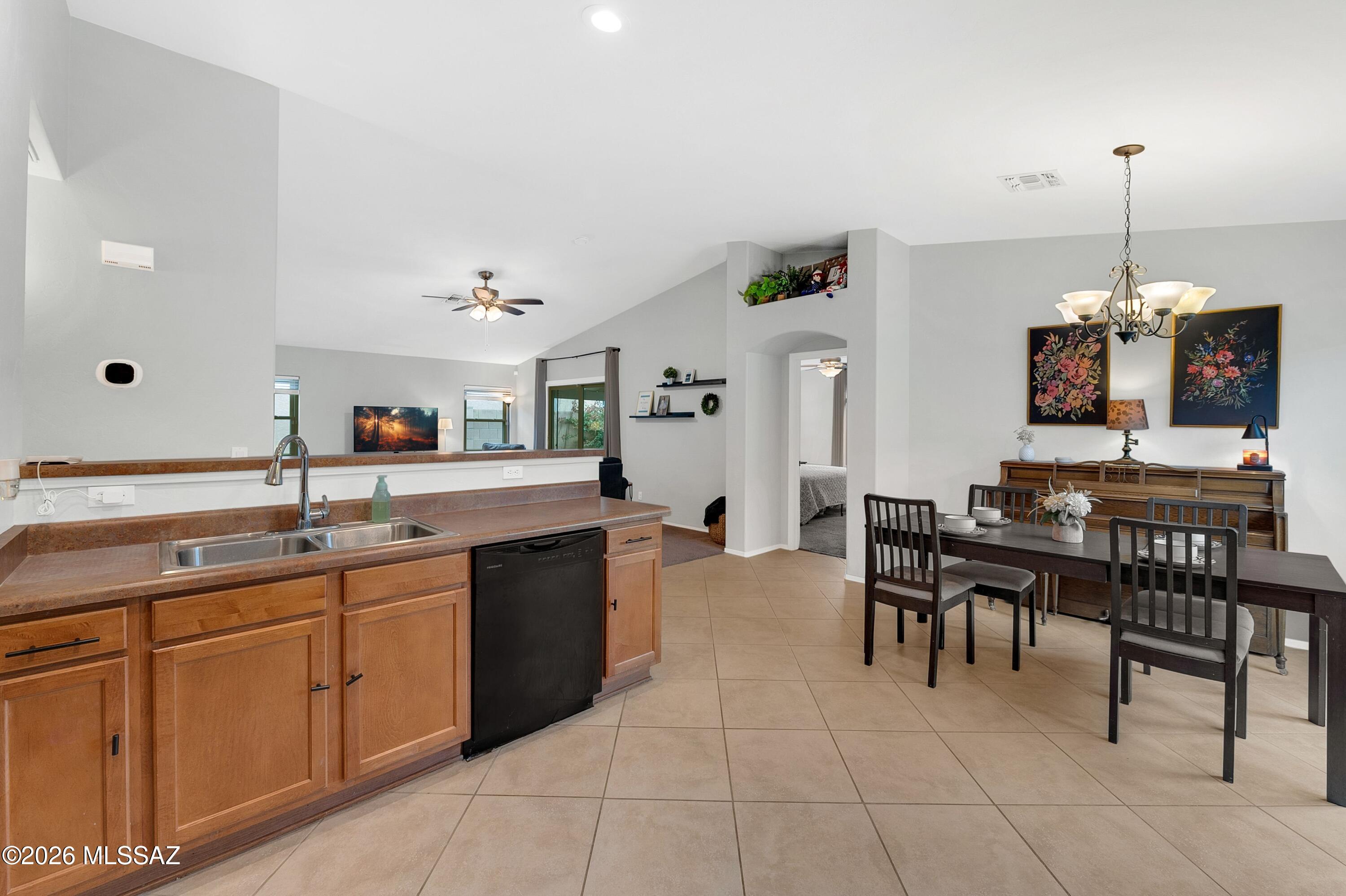 Rincon Vista at Rita Ranch (1-200) - Residential