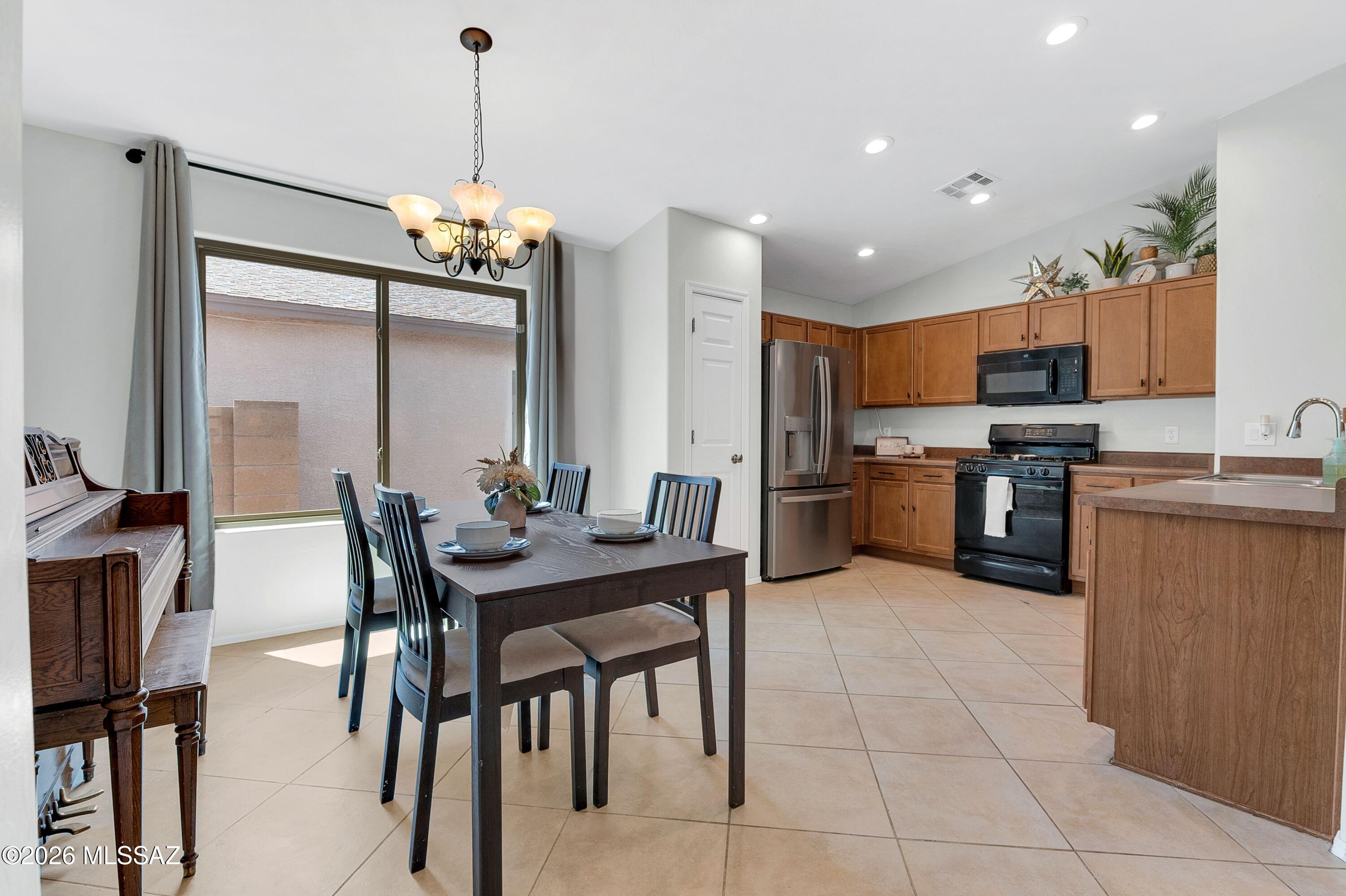 Rincon Vista at Rita Ranch (1-200) - Residential