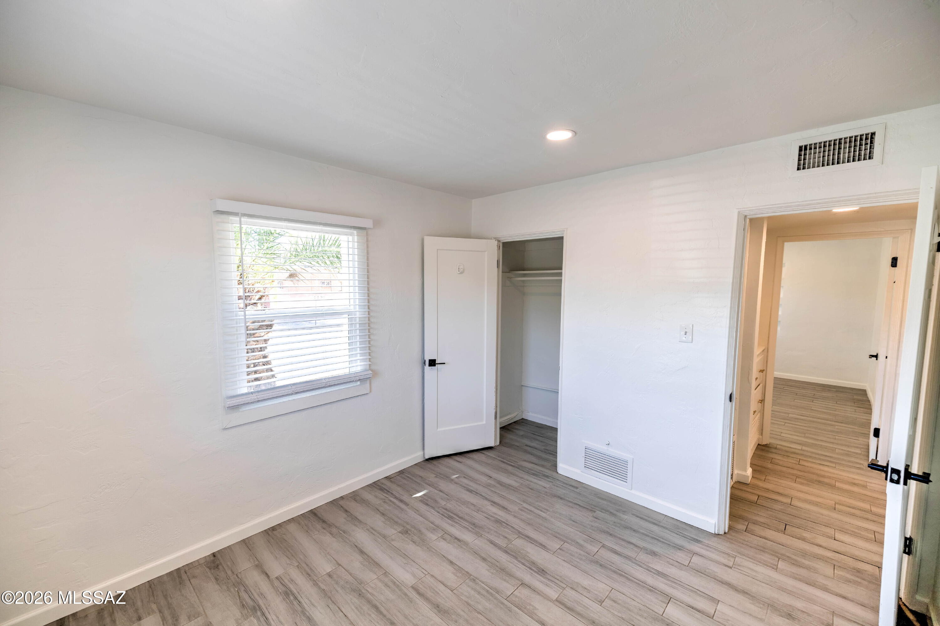 Jefferson Park - Residential Lease