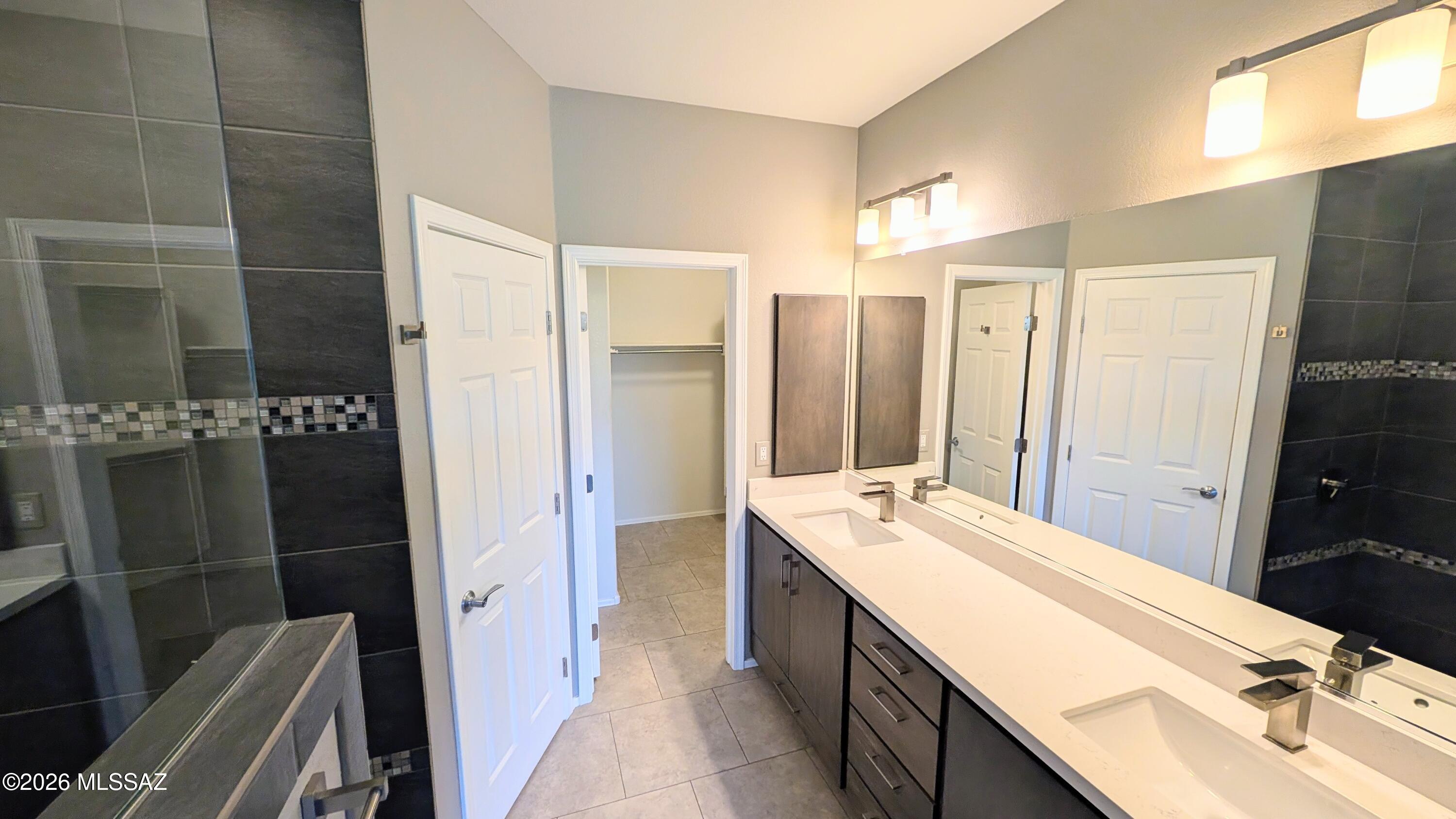 Saddlebrooke - Residential Lease