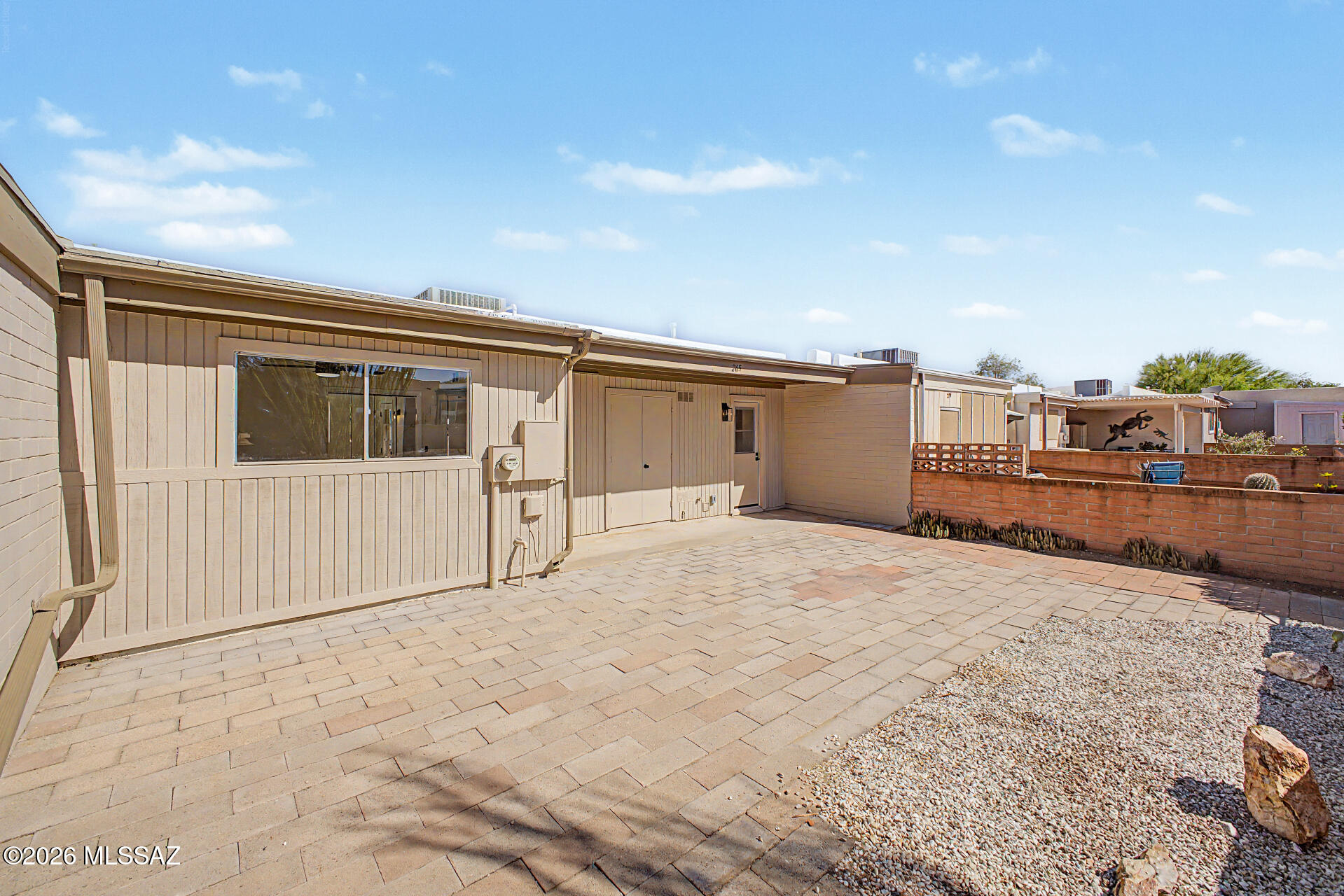 Green Valley Townhouses NO.7 - Residential