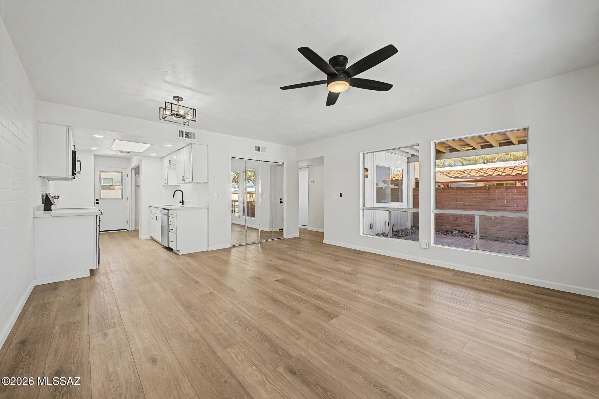 Green Valley Townhouses NO.7 - Residential