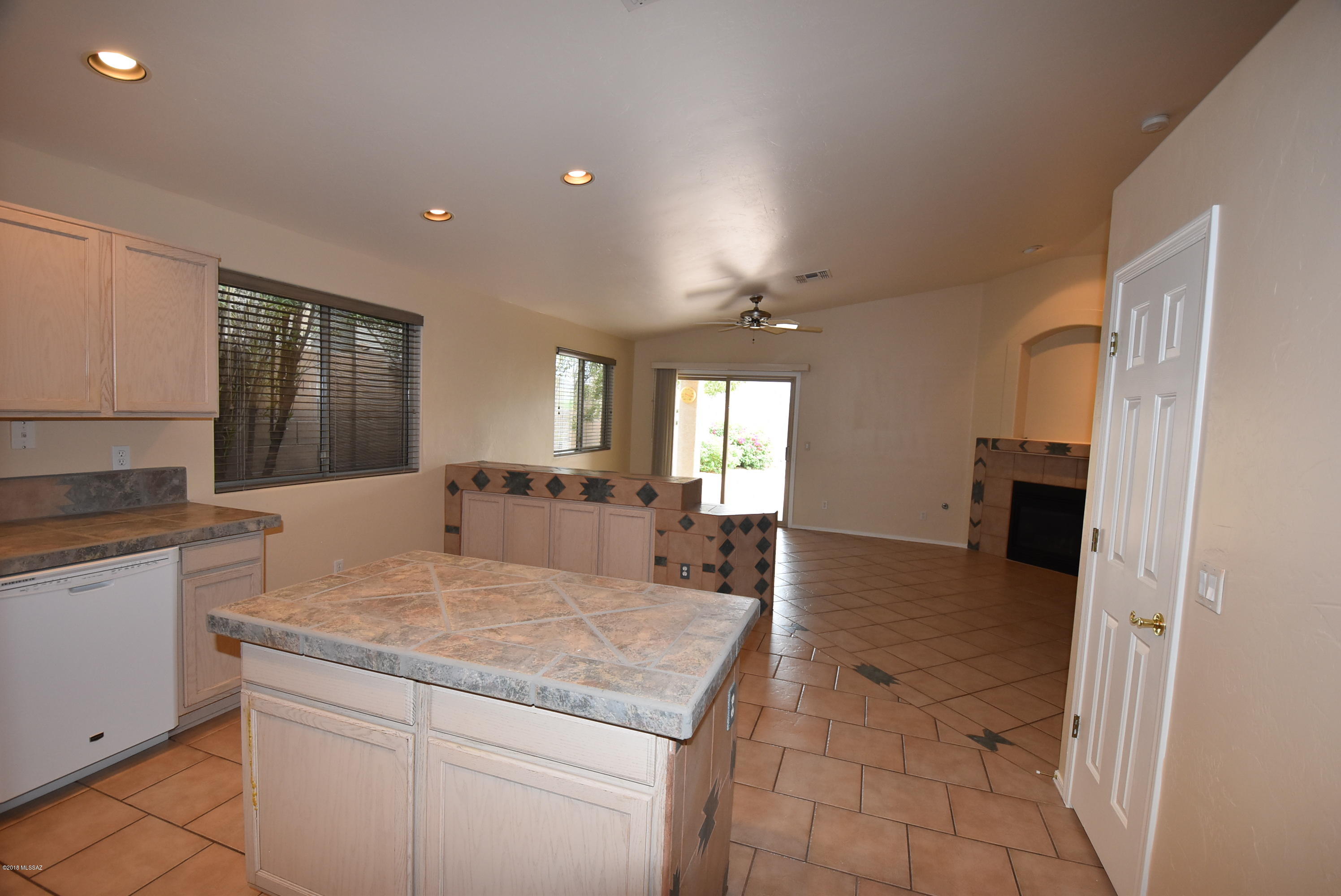 Rancho Vistoso Neighborhood 2 Ph. 2 (84-115, 330-394) - Residential Lease