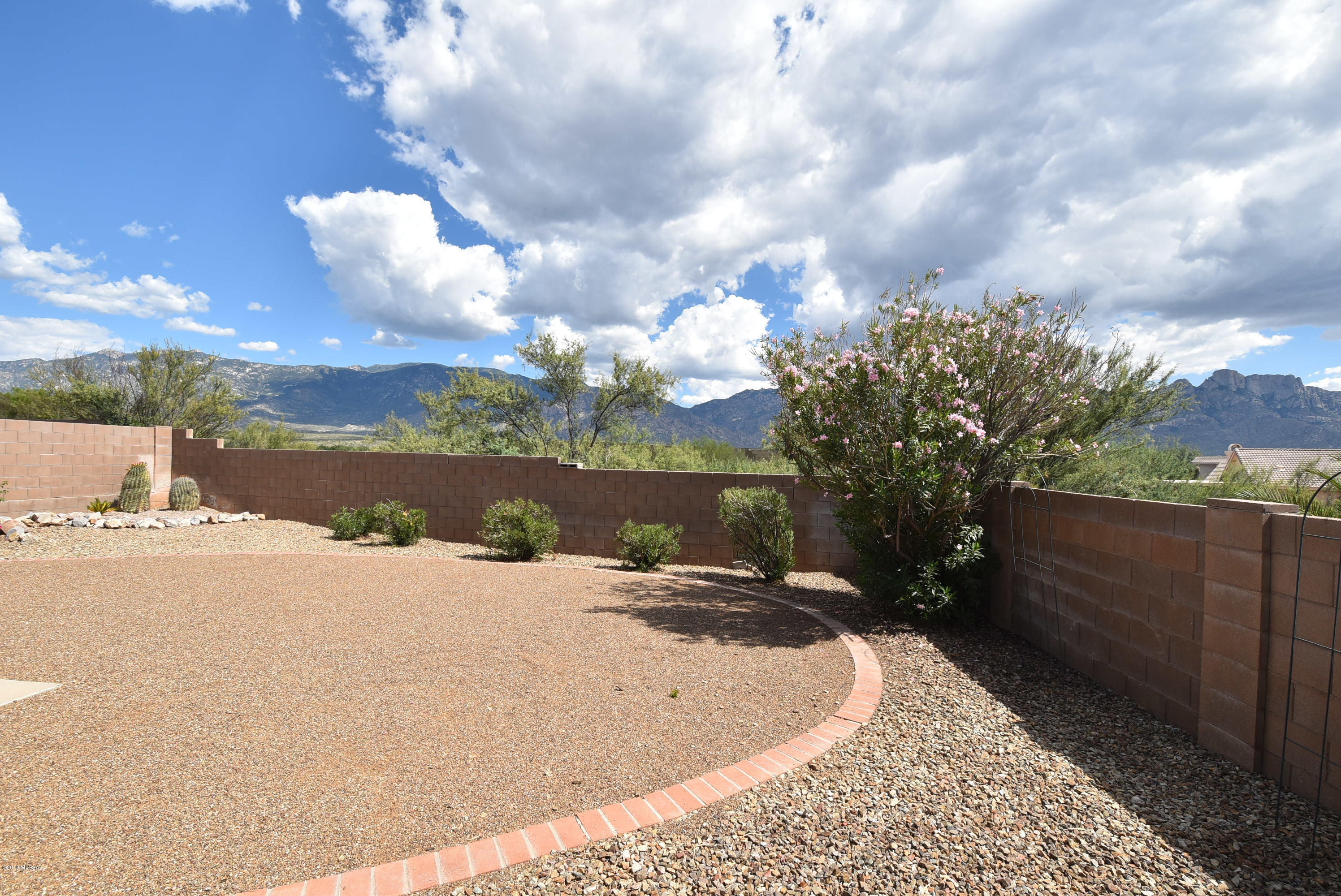 Rancho Vistoso Neighborhood 2 Ph. 2 (84-115, 330-394) - Residential Lease