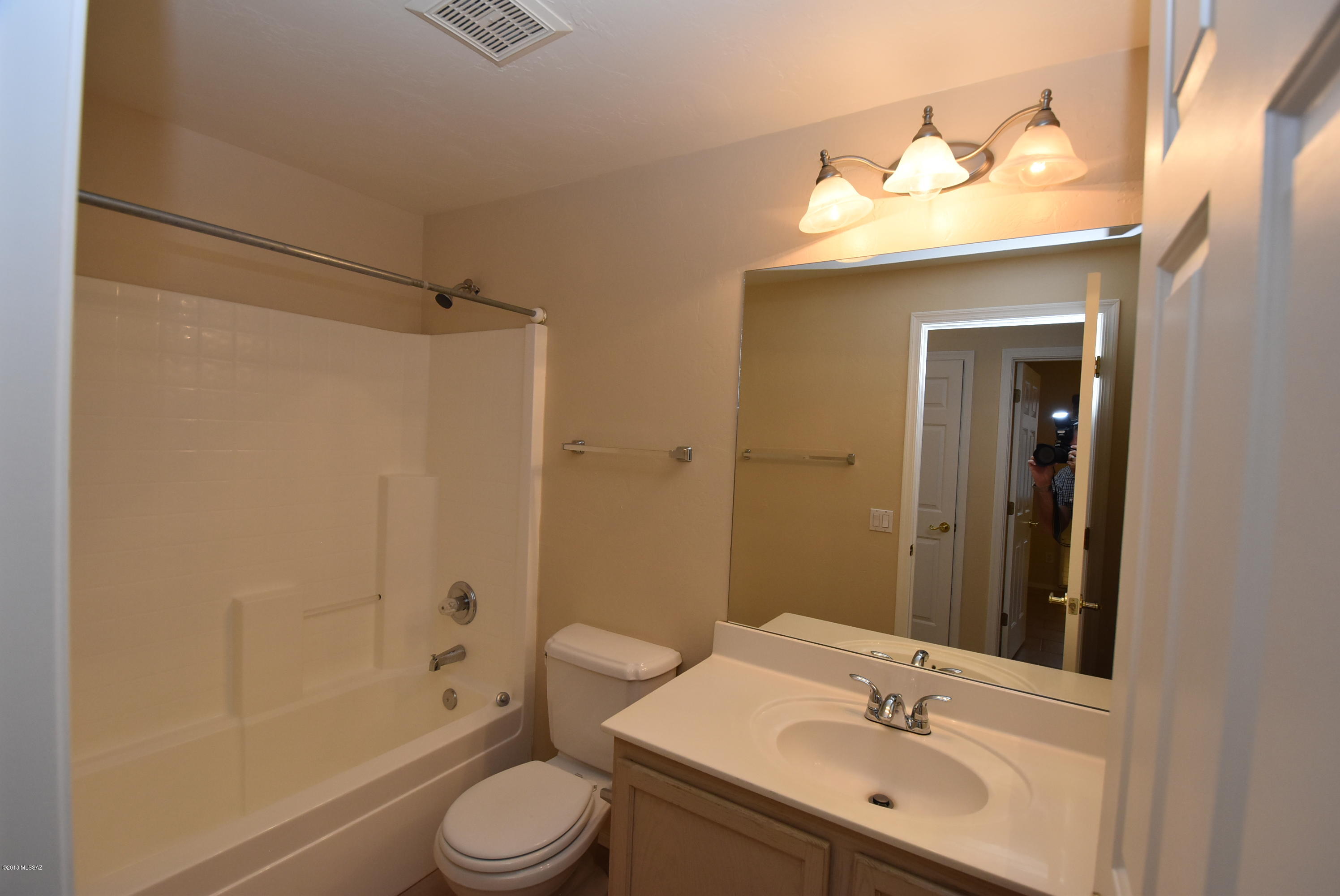 Rancho Vistoso Neighborhood 2 Ph. 2 (84-115, 330-394) - Residential Lease