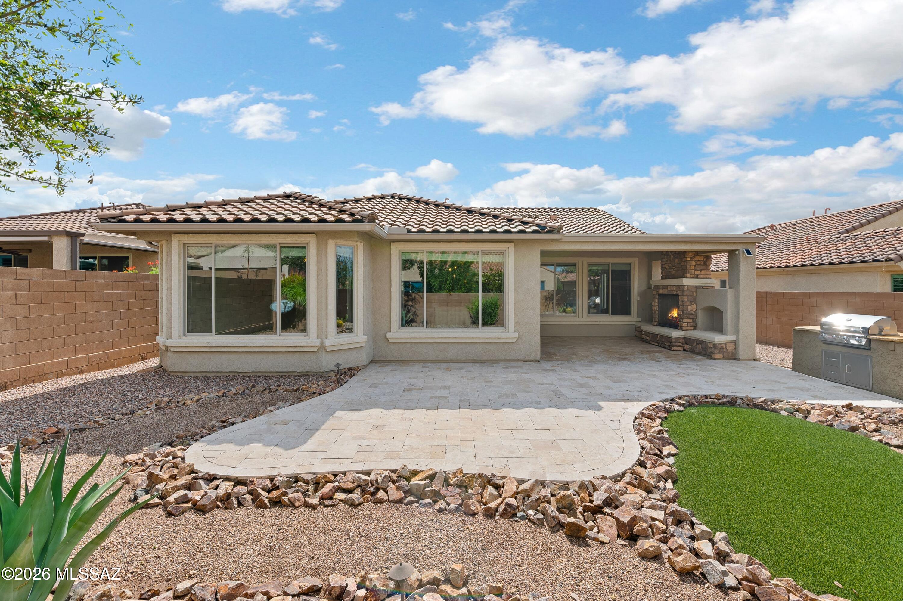 Del Webb At Dove Mountain SQ20131930189 - Residential
