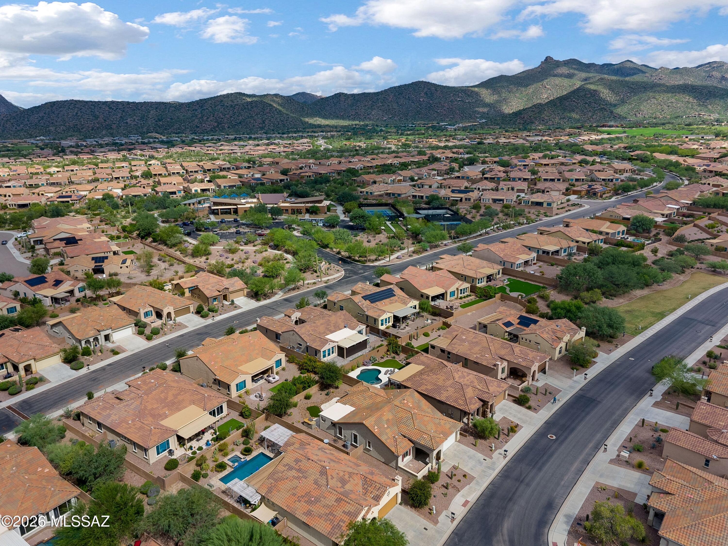 Del Webb At Dove Mountain SQ20131930189 - Residential