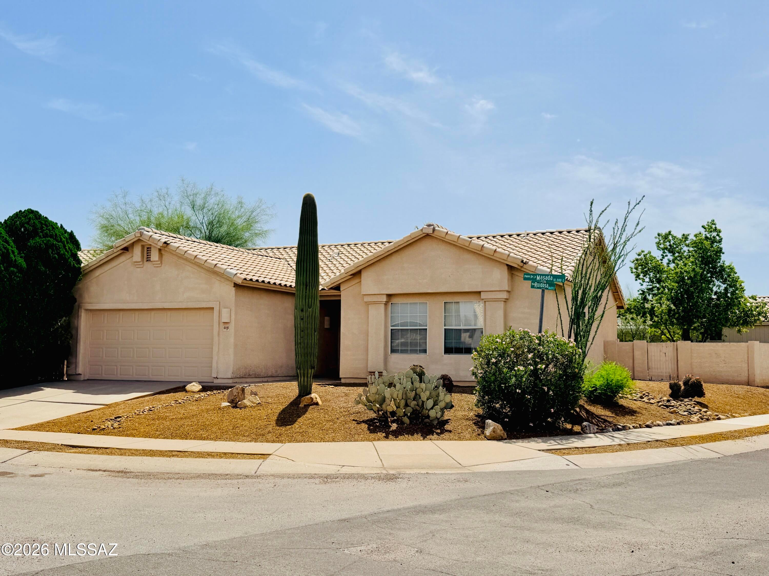 Hacienda Del Oro (1-78) - Residential
