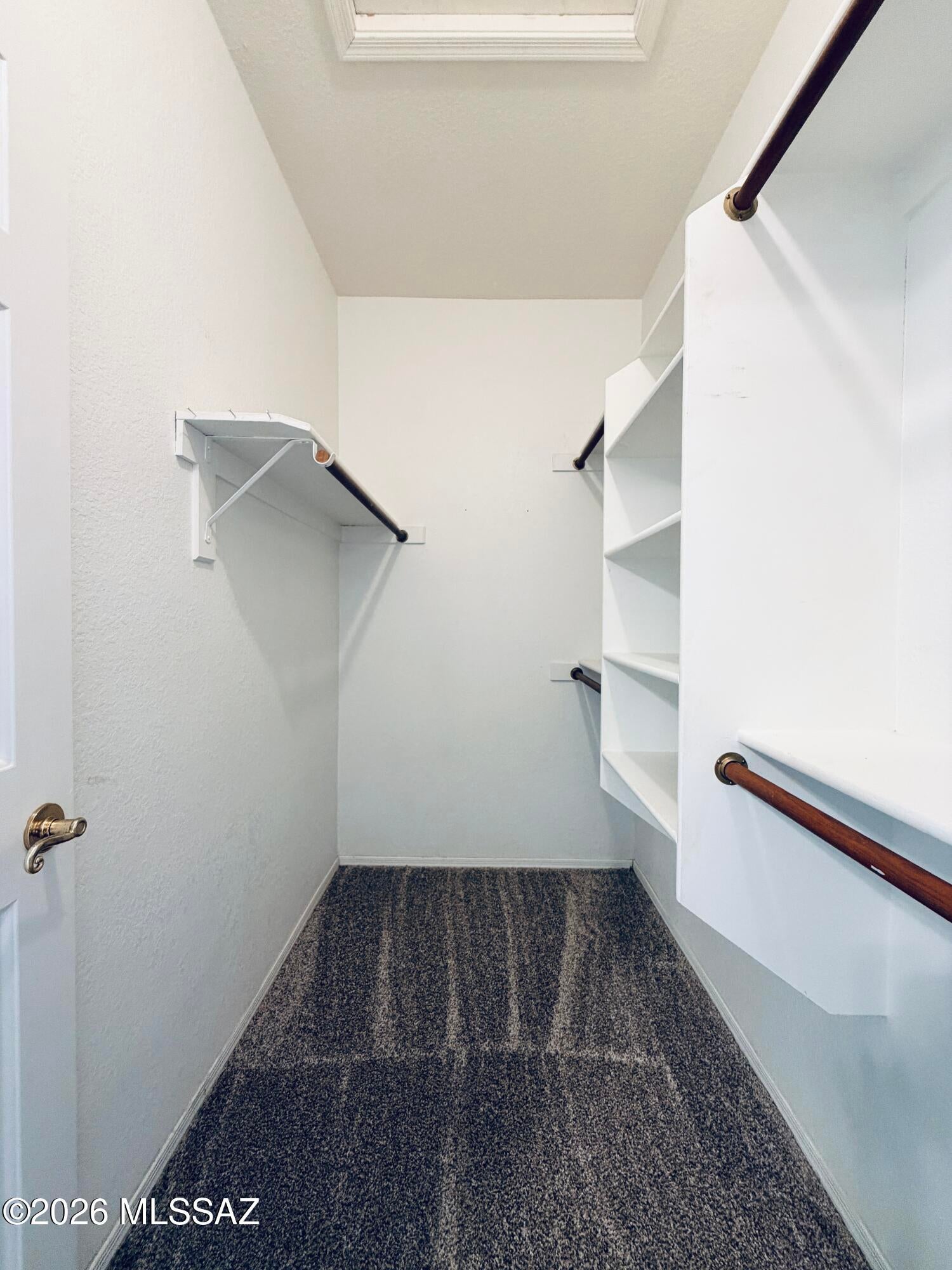 Hacienda Del Oro (1-78) - Residential