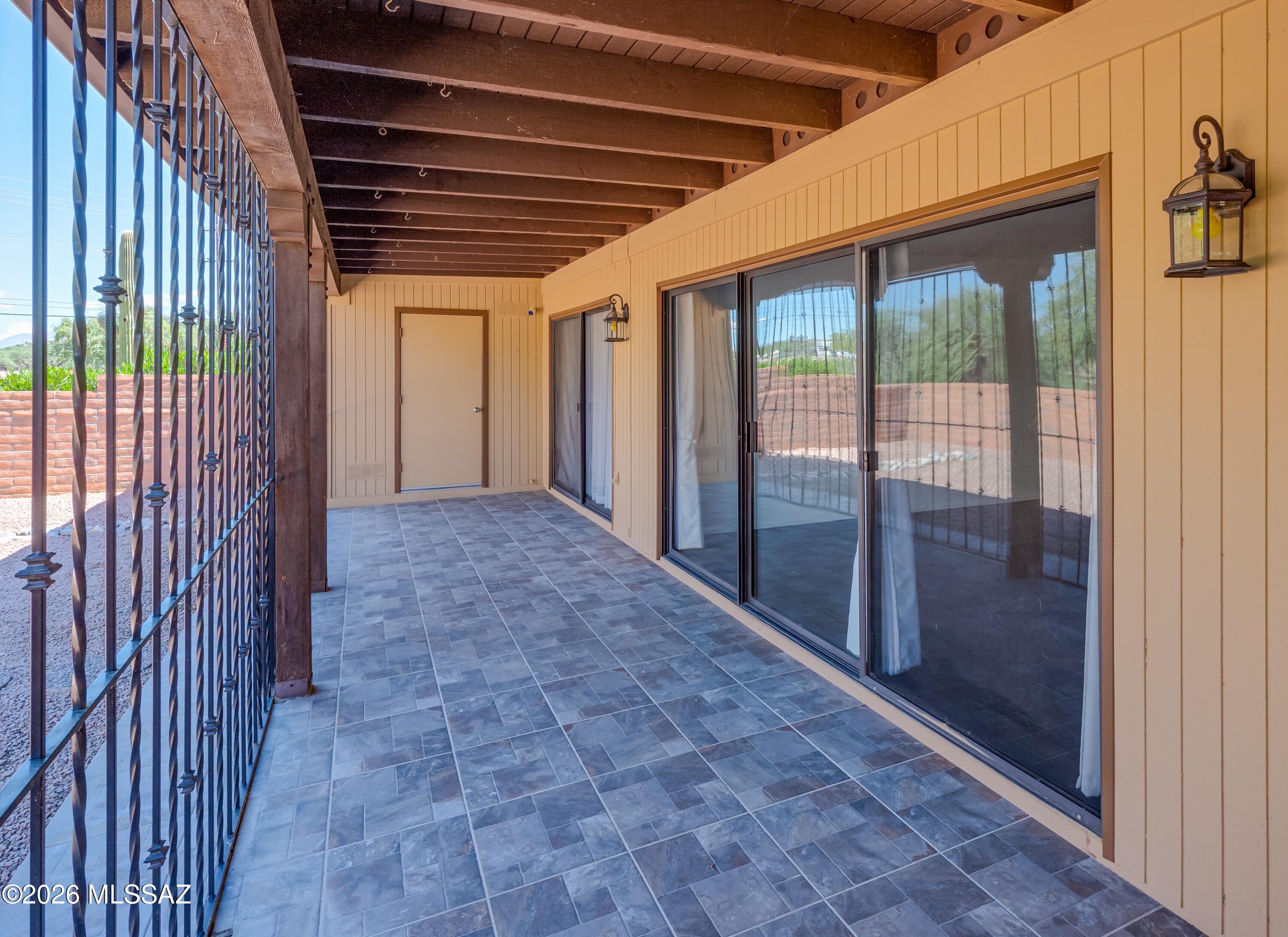 La Cholla Hills(1-313) - Residential