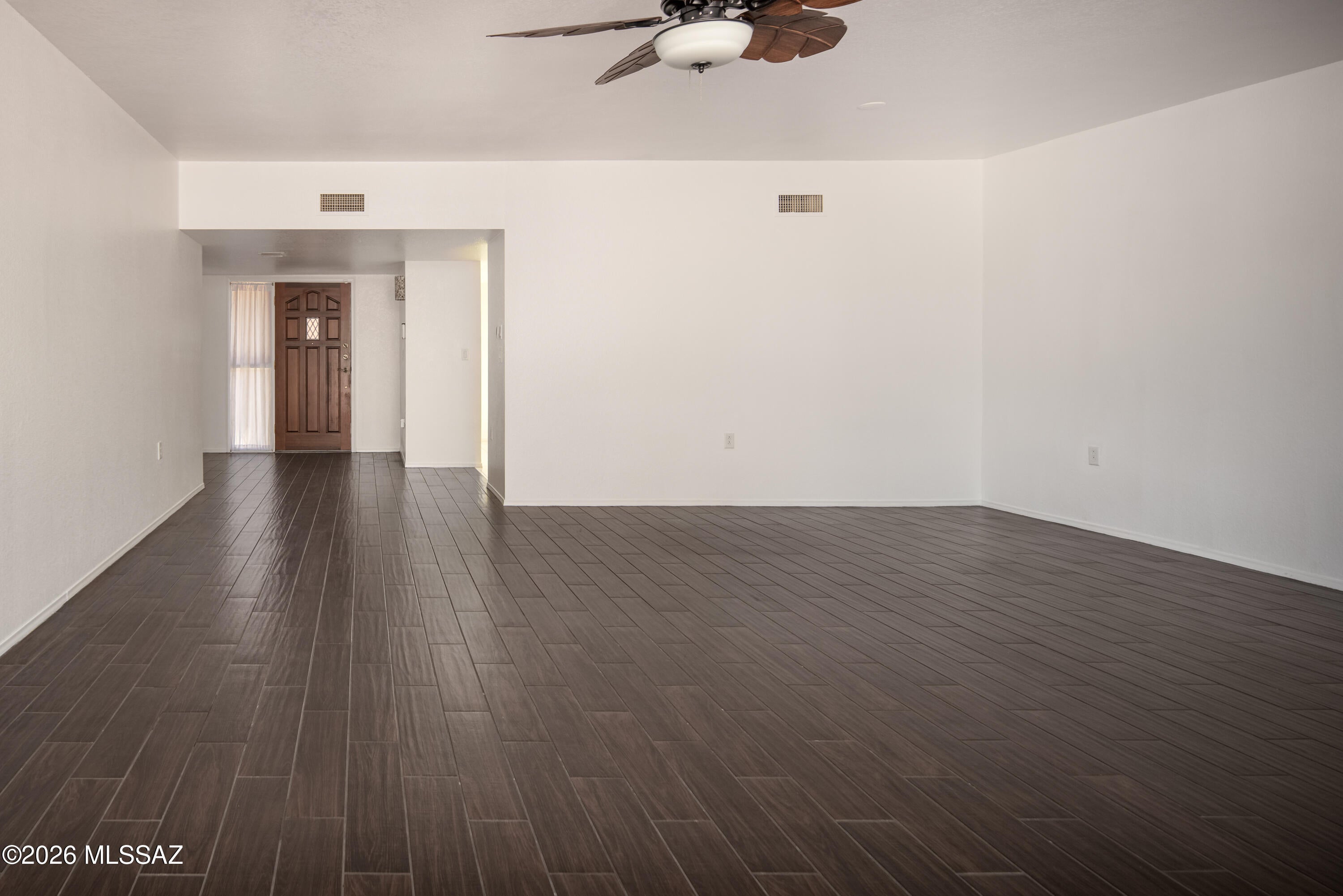 La Cholla Hills(1-313) - Residential