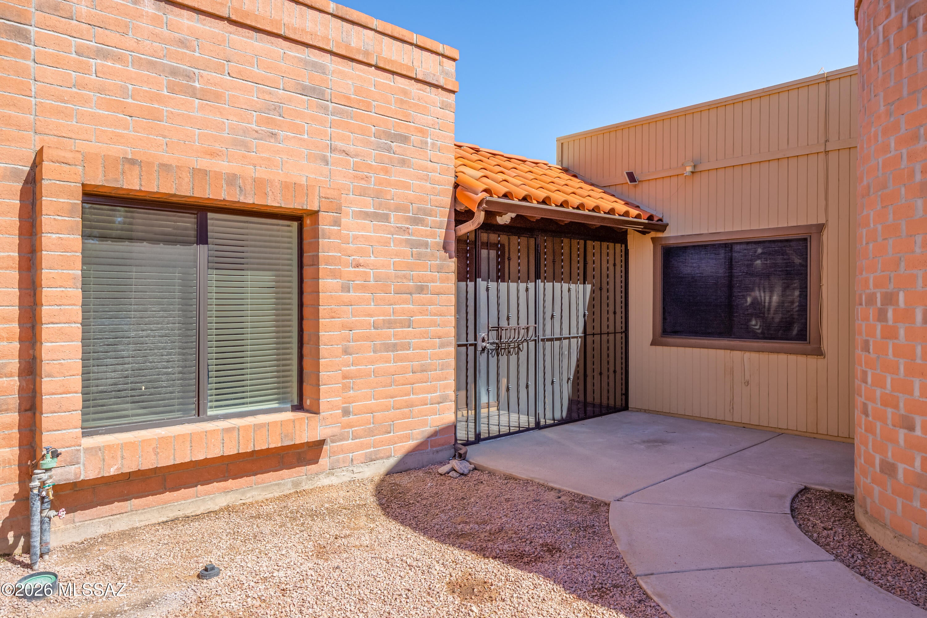La Cholla Hills(1-313) - Residential