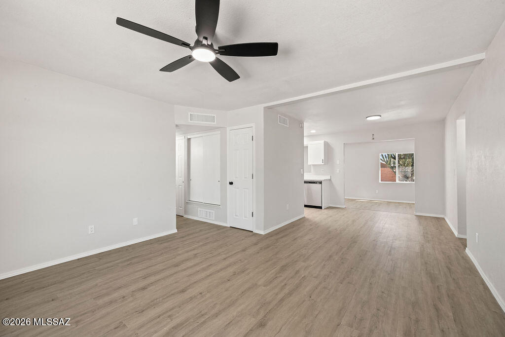 Summit Park Twnhss (1-110) - Residential