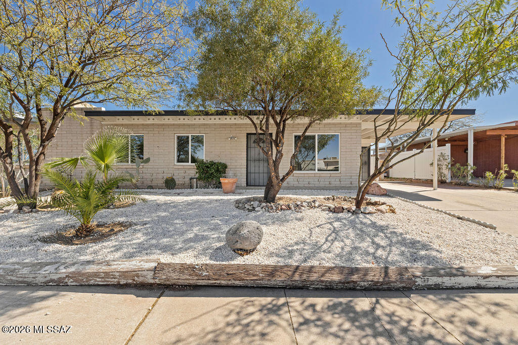 Range Priced: $289,500-$299,500. Fully renovated 3-bedroom, 2-bath home with modern finishes and major upgrades throughout. Step inside to a beautifully updated interior featuring a brand-new kitchen with new cabinetry, countertops, and appliances, perfect for everyday living and entertaining. Both bathrooms have been completely remodeled with stunning floor-to-ceiling tile and stylish wood-look bamboo-inspired finishes that create a spa-like feel. Additional improvements include brand-new interior and exterior paint, a new roof, and fresh landscaping that adds great curb appeal. This home offers a clean, modern, truly move-in-ready experience where all the major work has already been done for you.