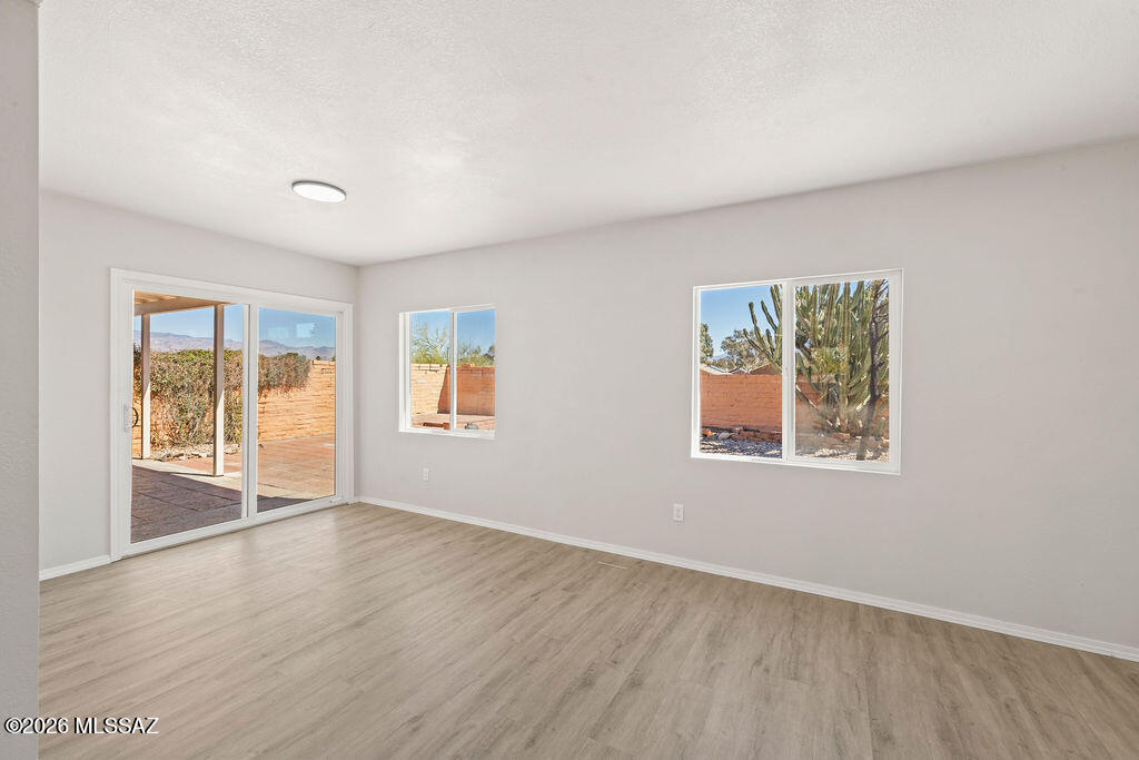 Summit Park Twnhss (1-110) - Residential