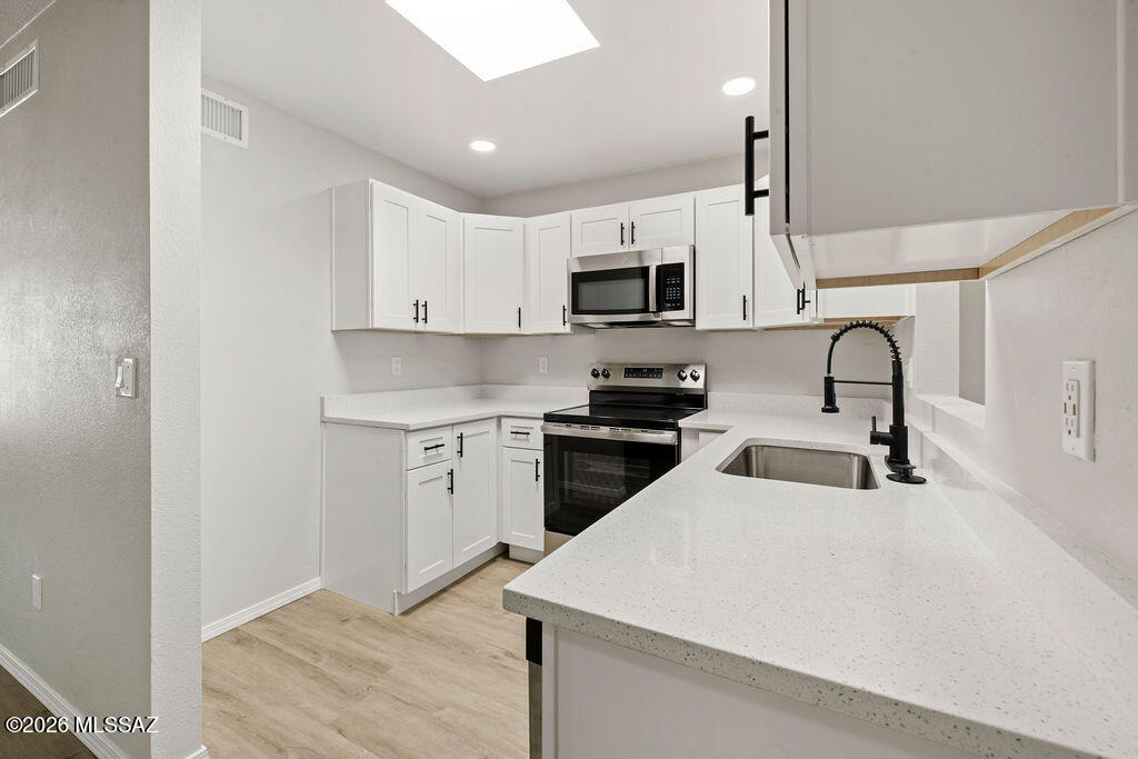 Summit Park Twnhss (1-110) - Residential