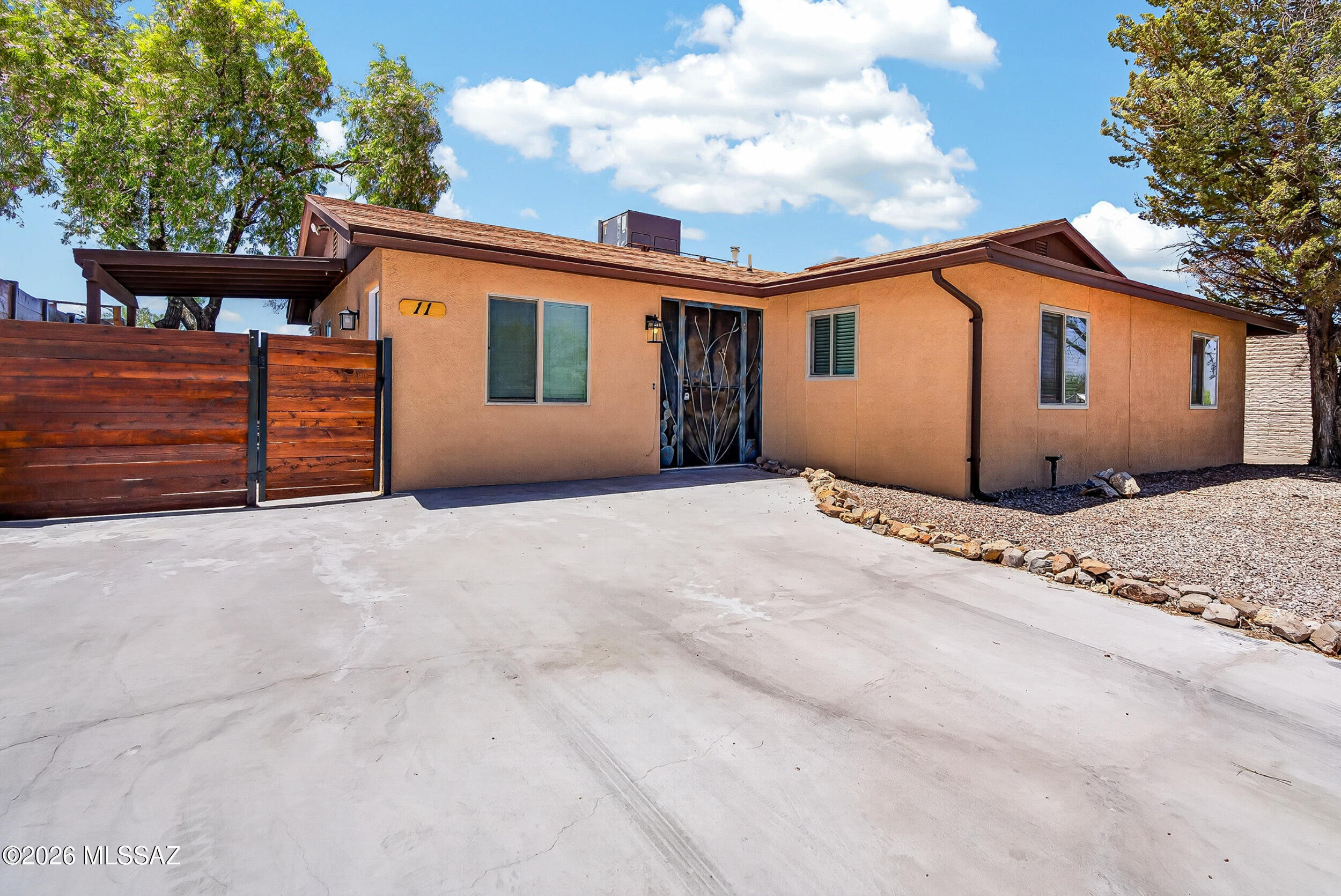 New Tucson Unit NO. 5 (1-312) - Residential Lease