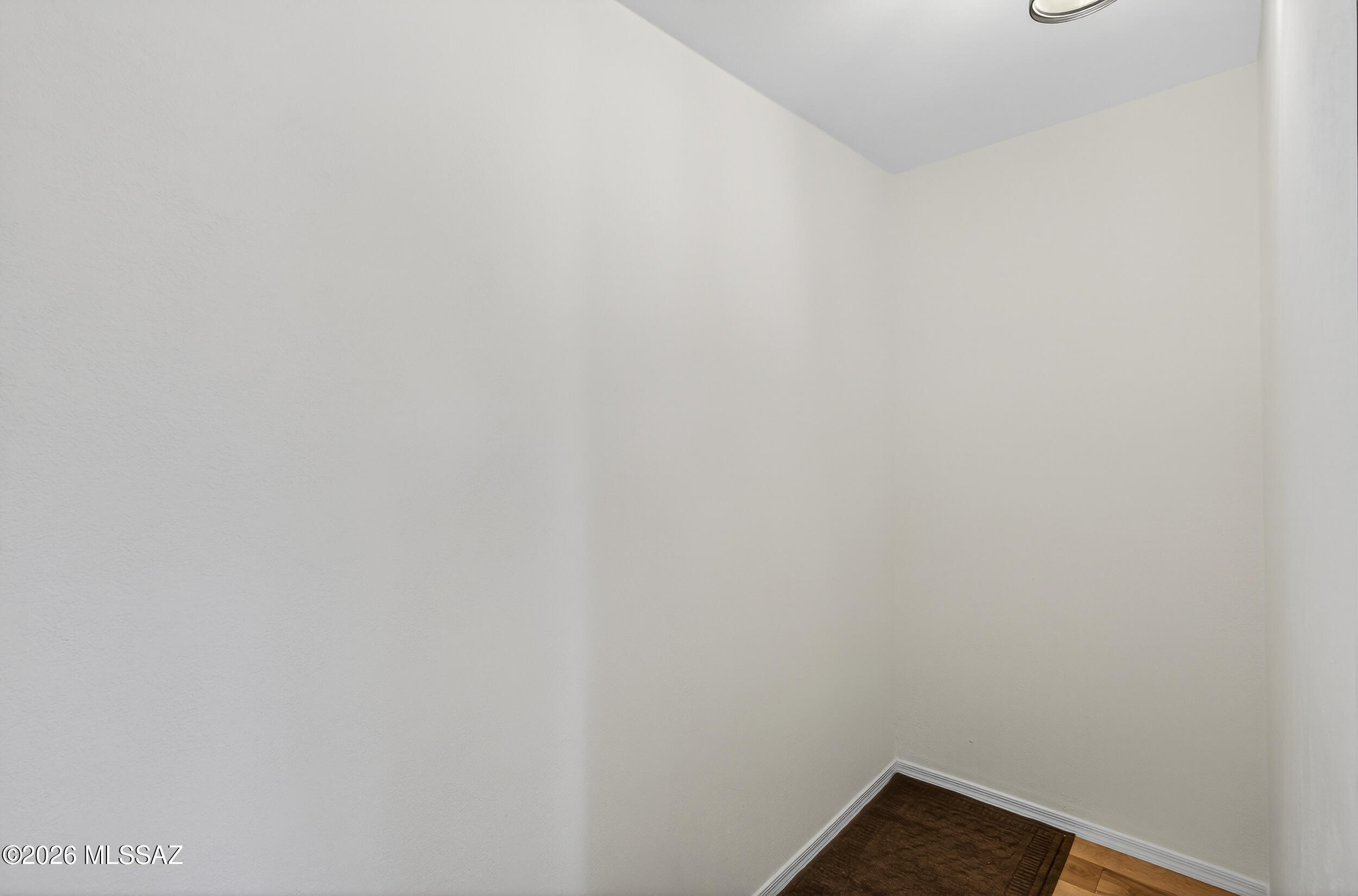 New Tucson Unit NO. 5 (1-312) - Residential Lease