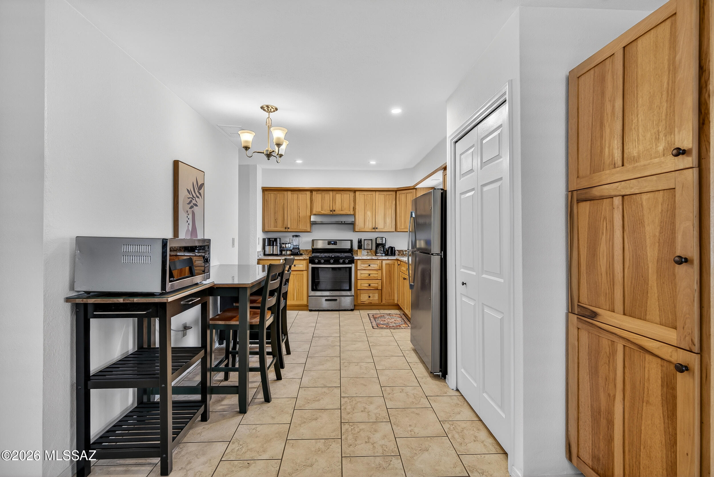 New Tucson Unit NO. 5 (1-312) - Residential Lease