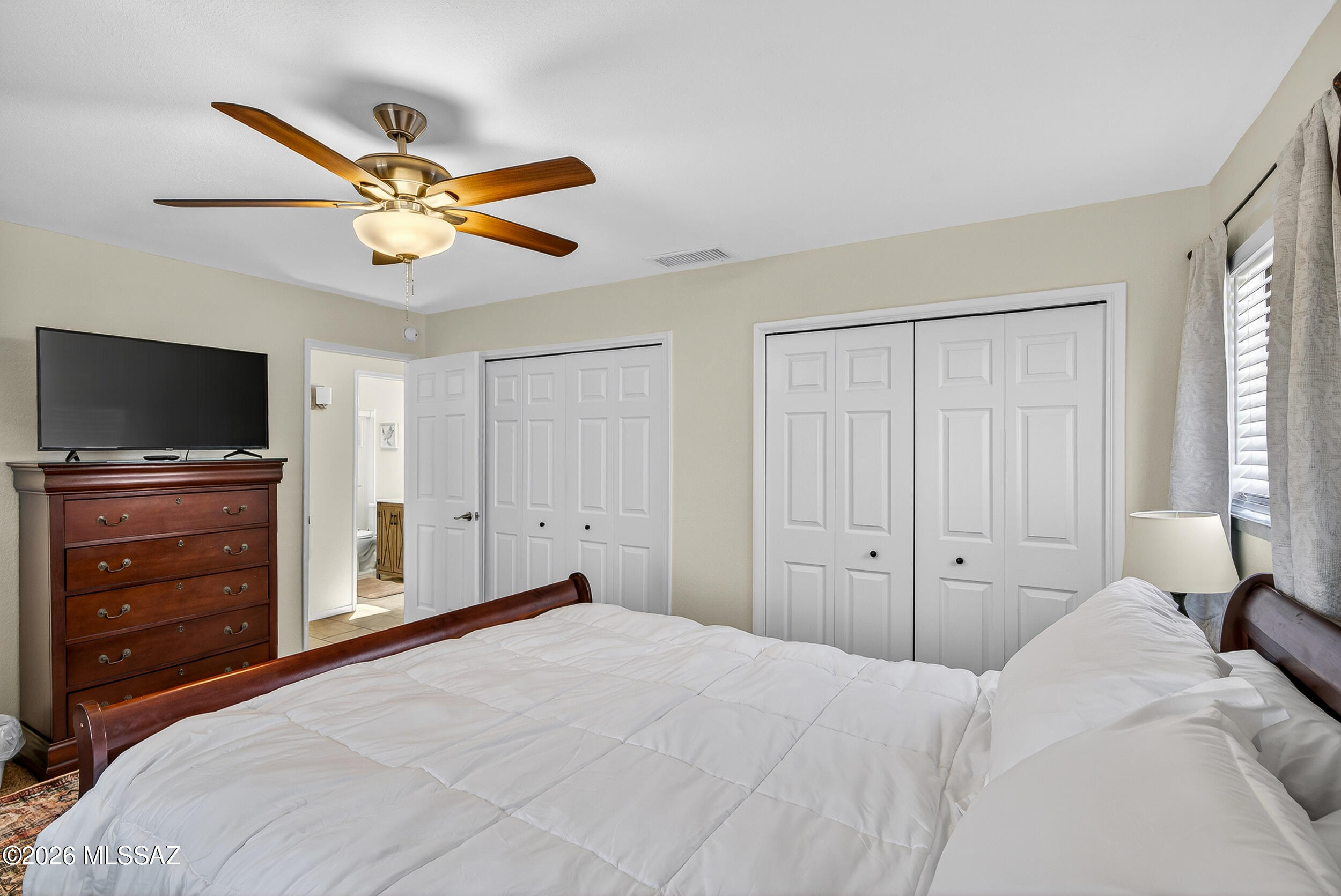 New Tucson Unit NO. 5 (1-312) - Residential Lease