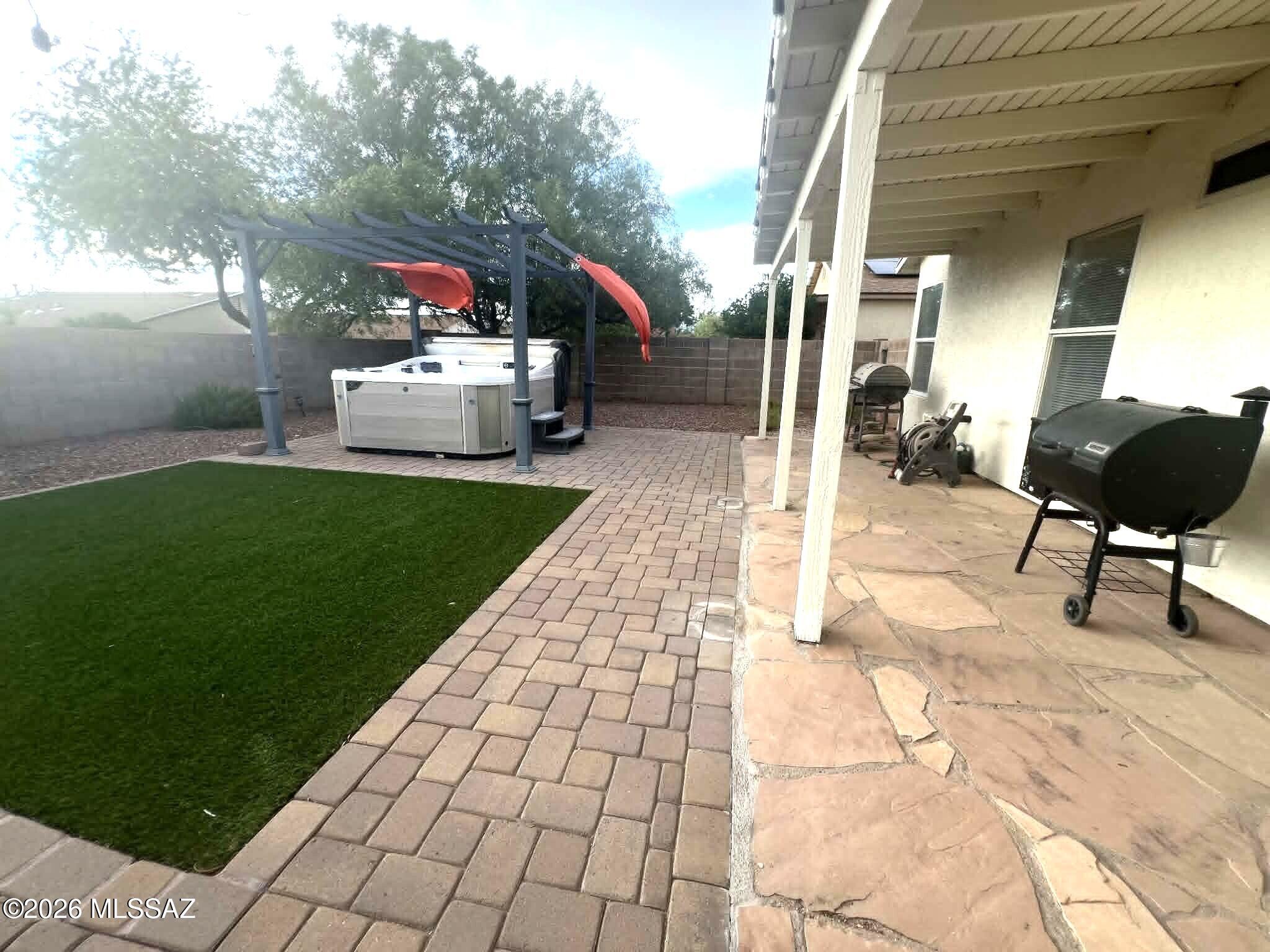 Harrison Shadows (1-42) - Residential