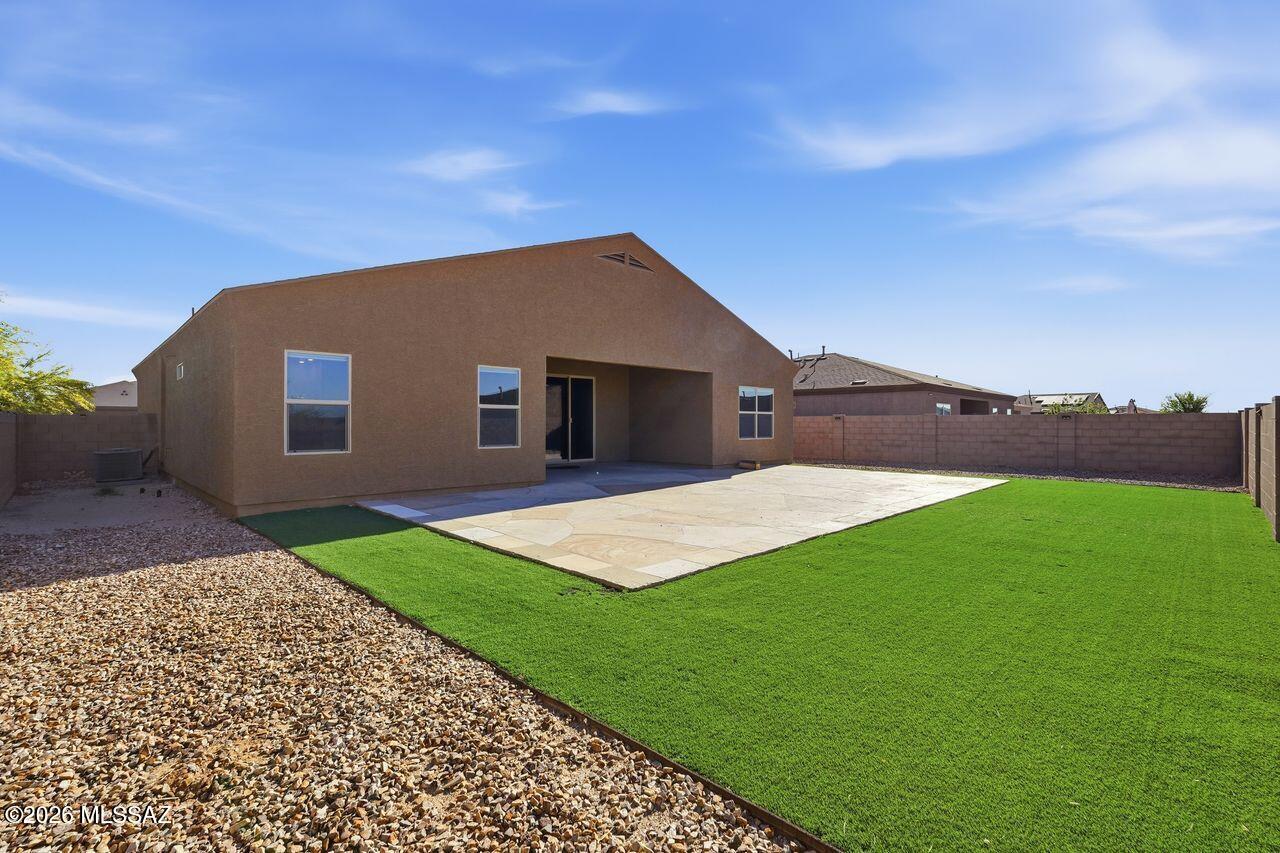 Tres Pueblos Este - Residential