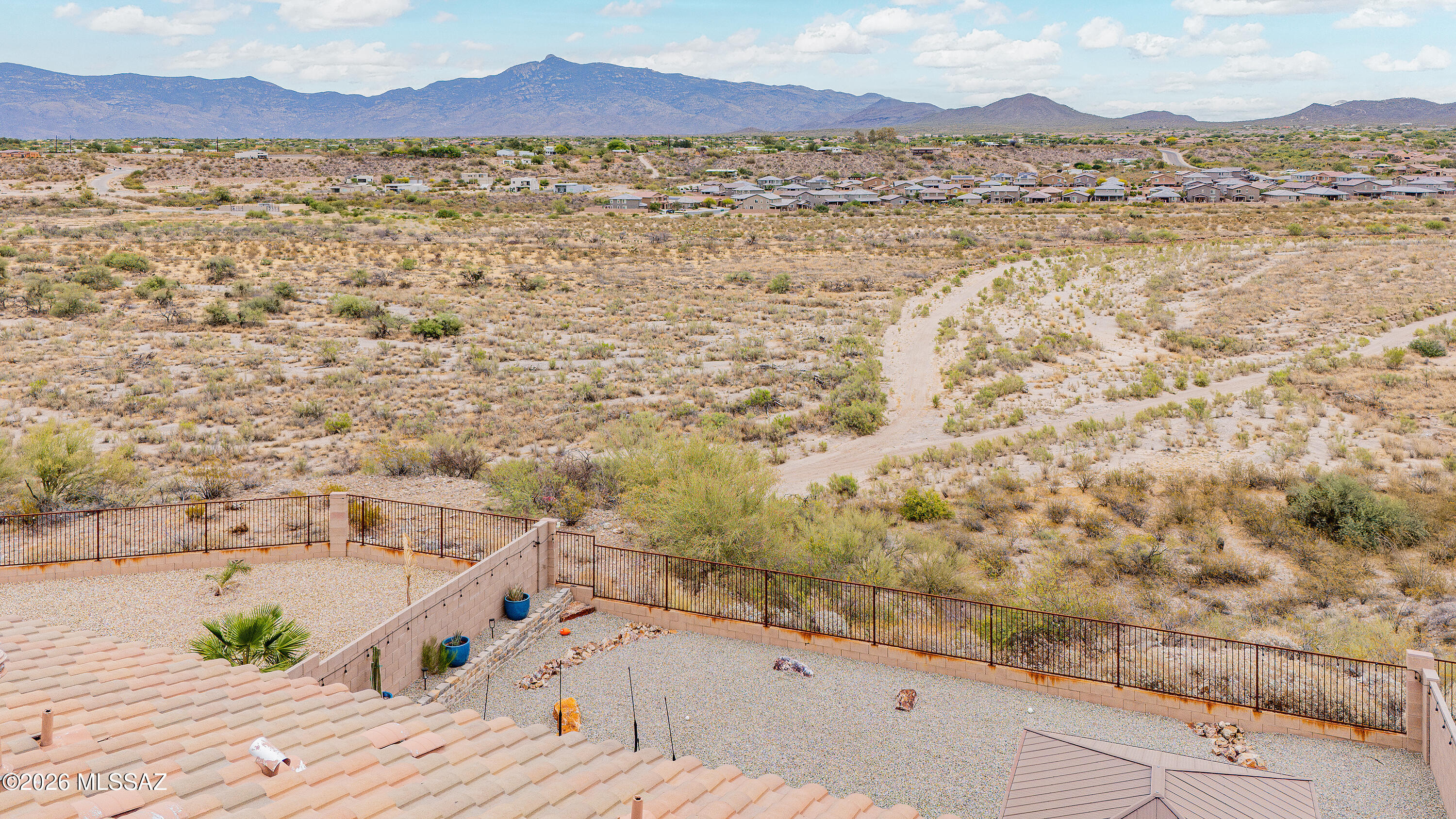 The Vistas At Rincon Knolls SQ20152600506 - Residential