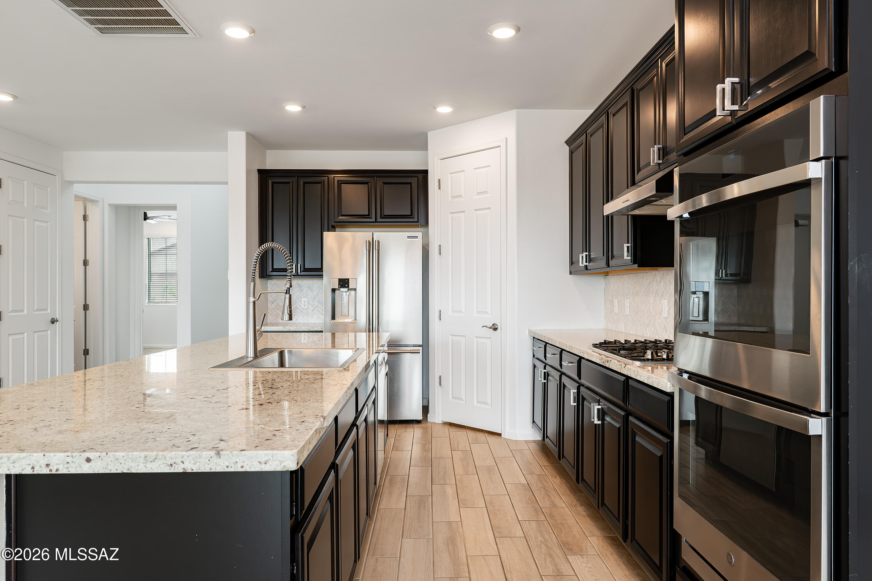 The Vistas At Rincon Knolls SQ20152600506 - Residential