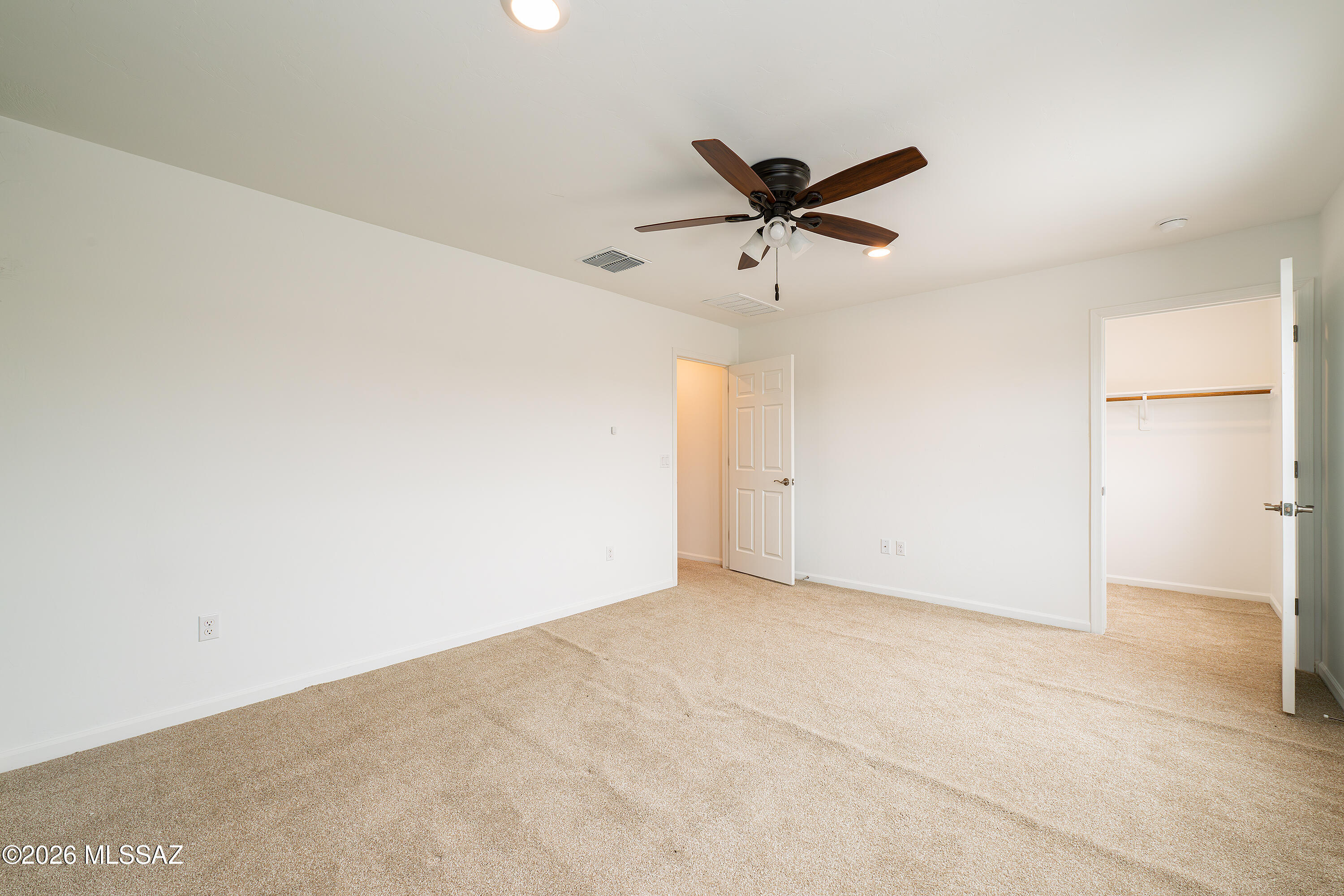 The Vistas At Rincon Knolls SQ20152600506 - Residential