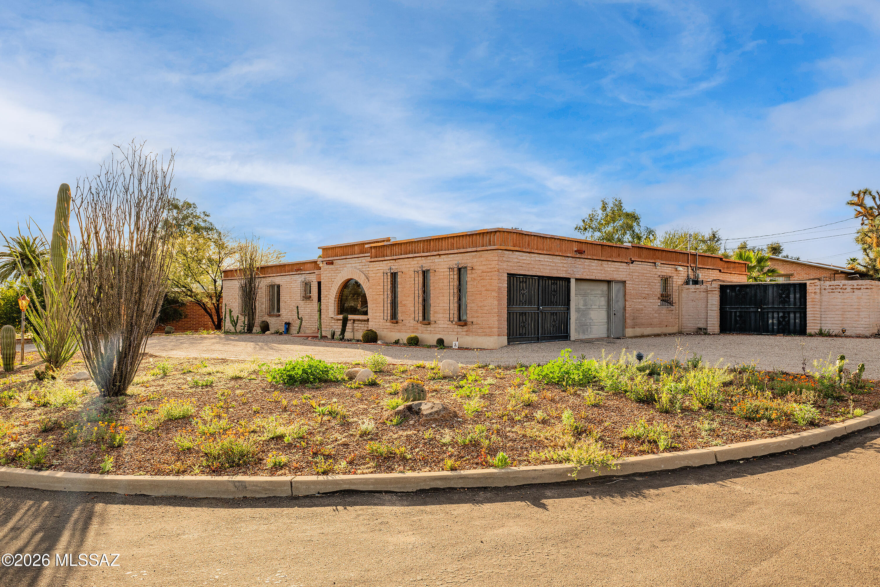 Encanto Park - Residential
