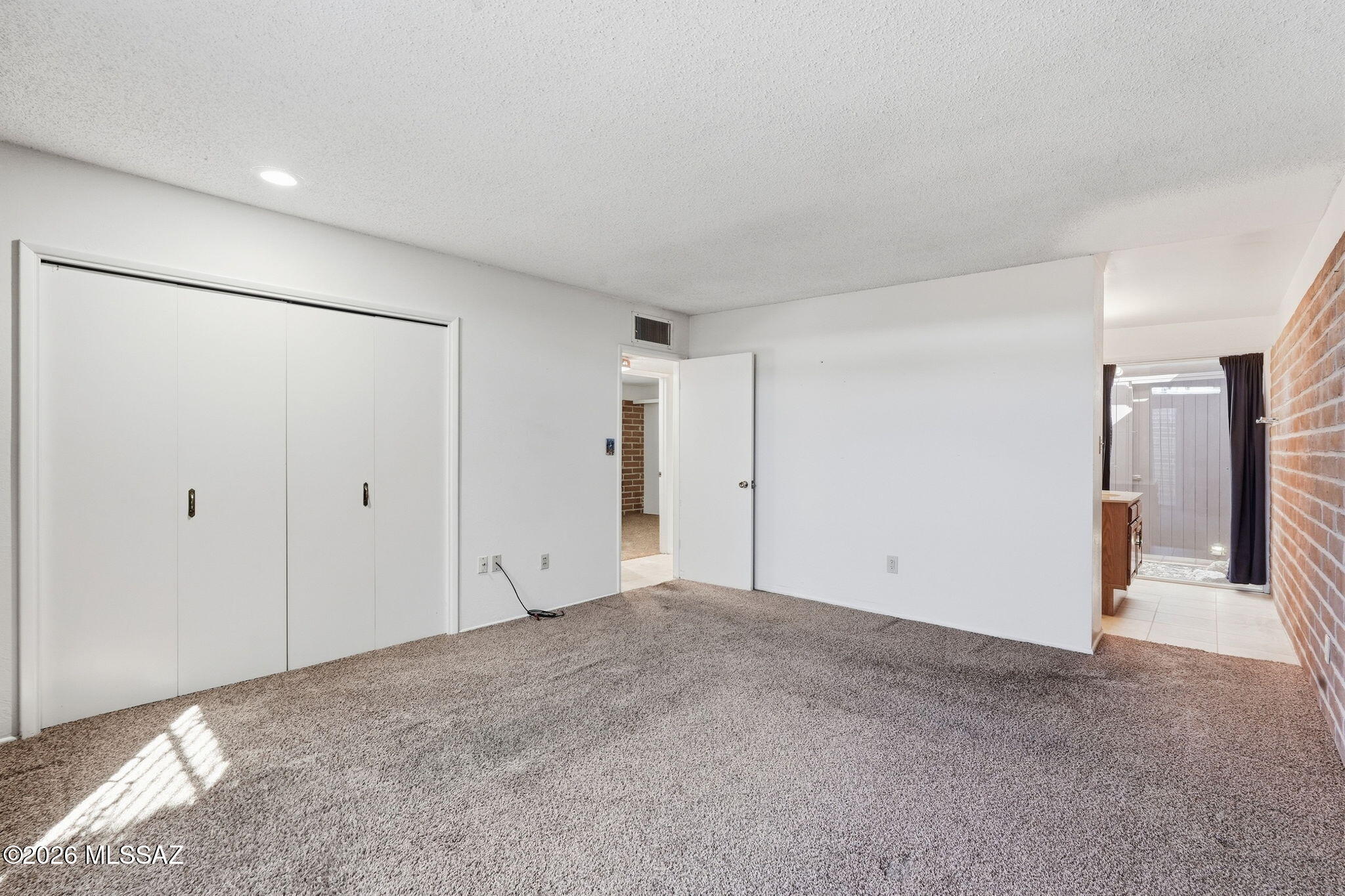 Windsor Park (1-55) - Residential