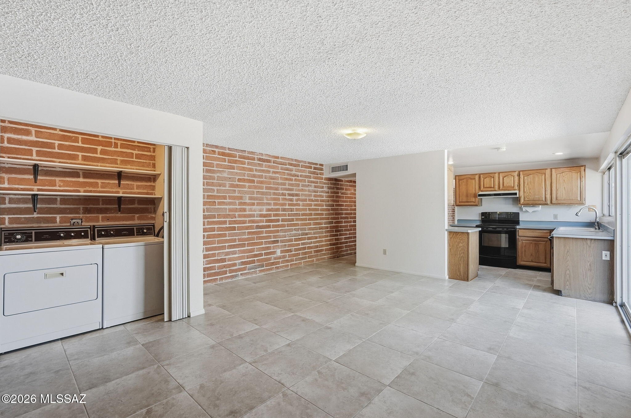 Windsor Park (1-55) - Residential