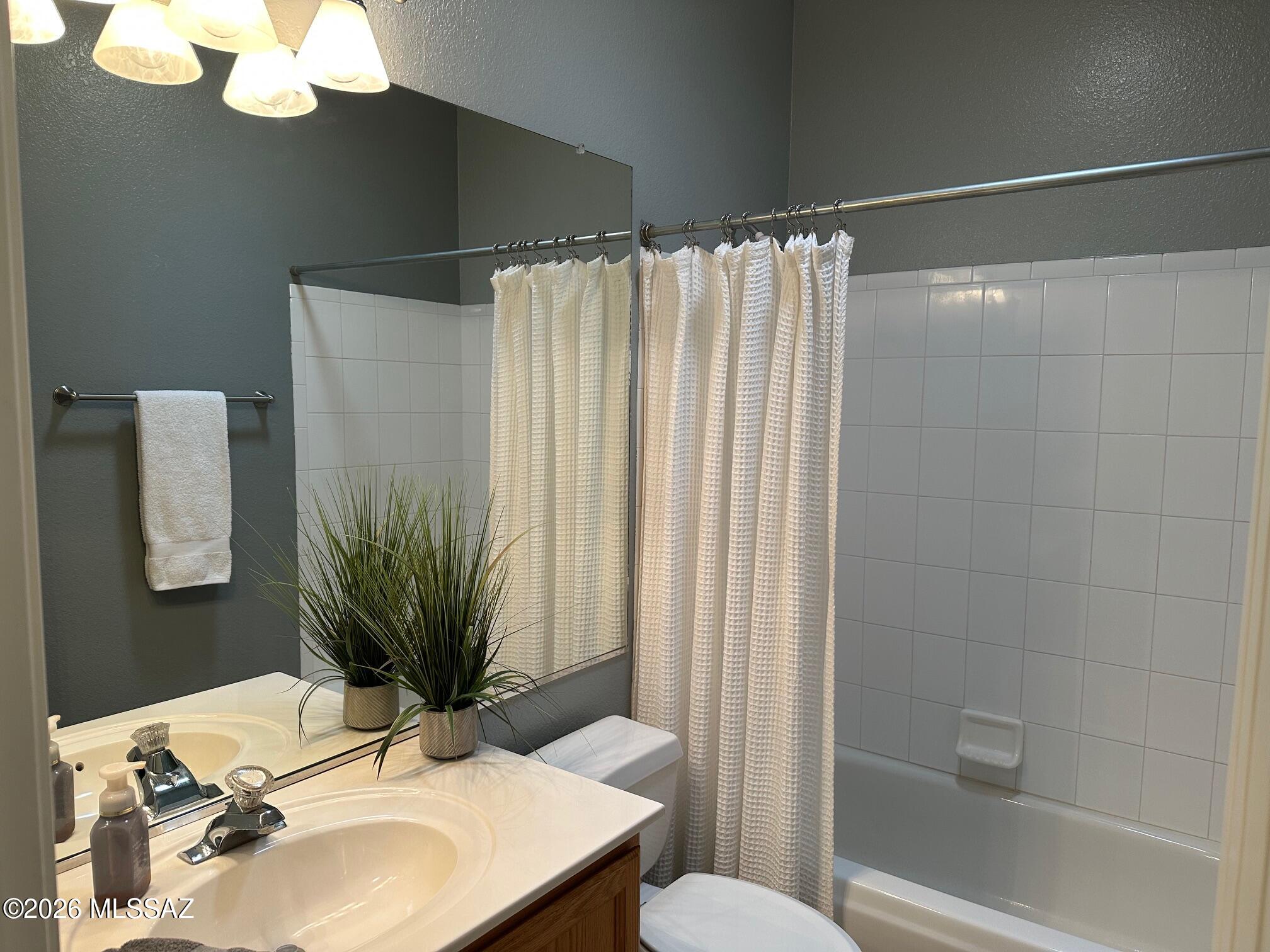 Encanto Canyon II (68-135) - Residential