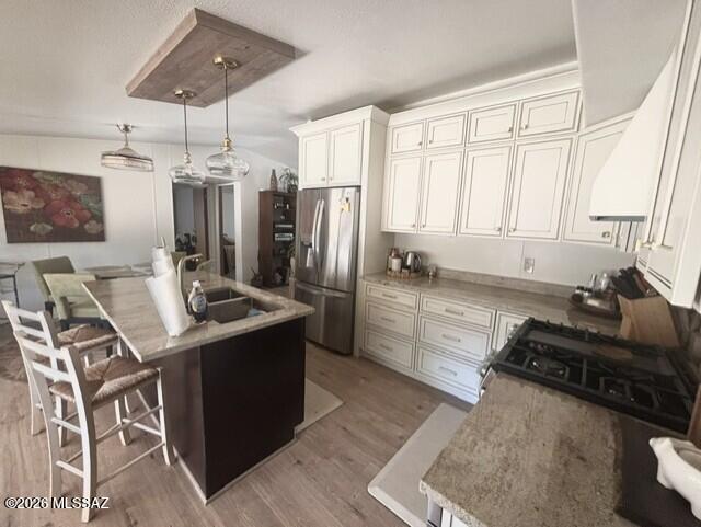 Mescal Lakes - Residential