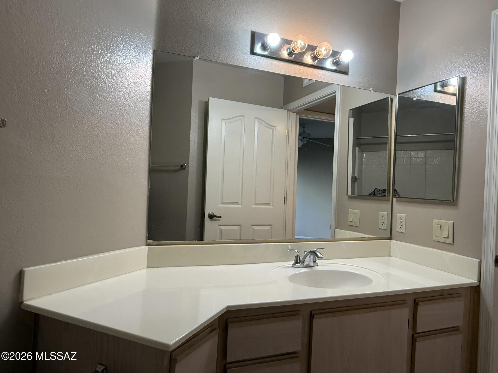Veranda at Ventana Condominiums - Residential Lease