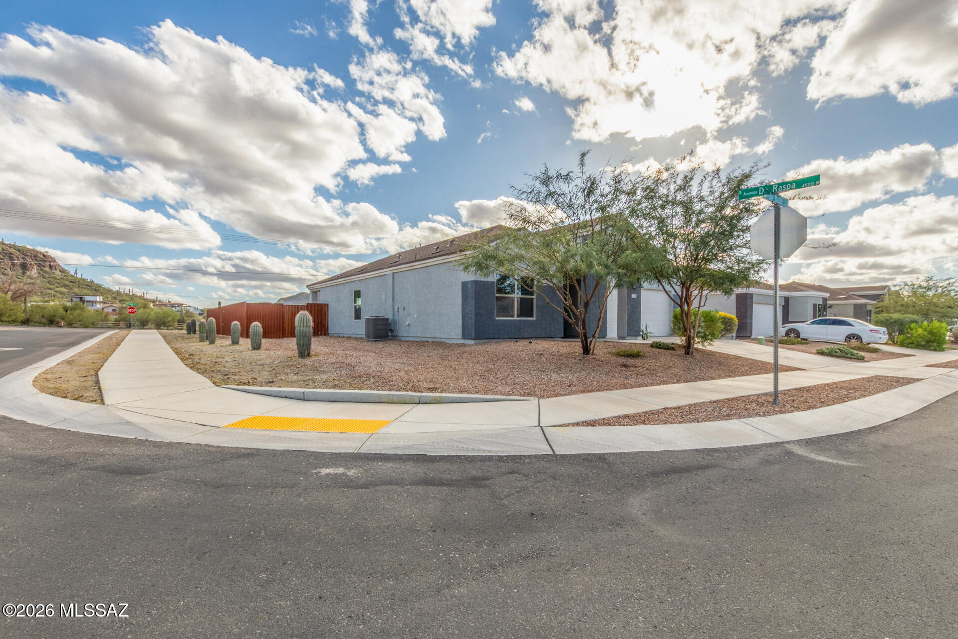 Roadrunner - Residential